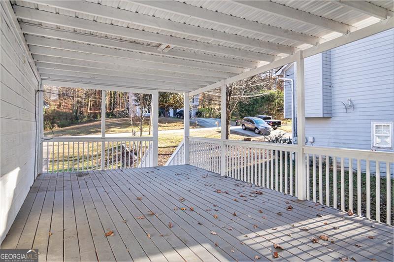 3563 Stratford Property Photo 16
