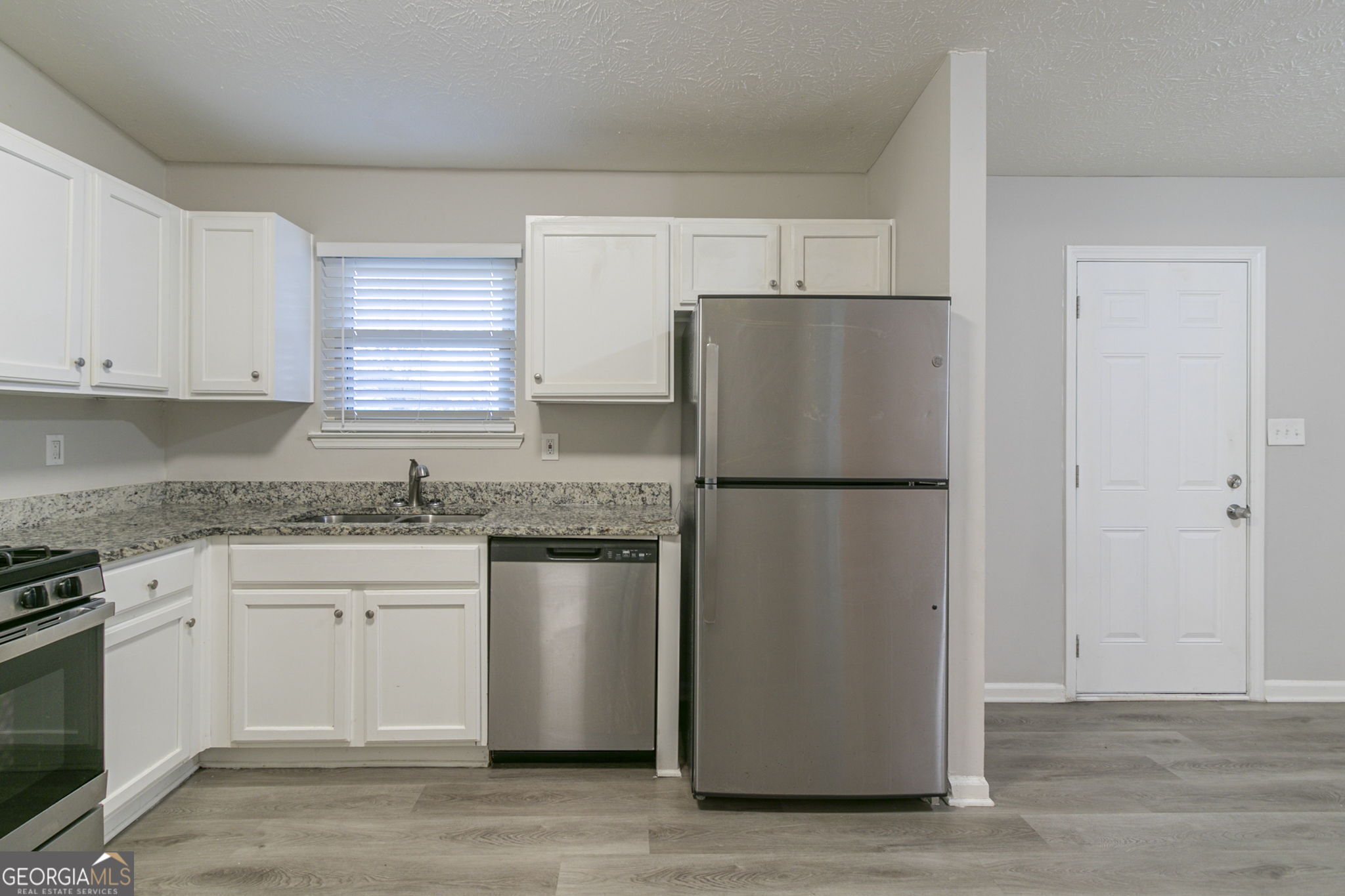 2098 Mallard Crest Property Photo 9