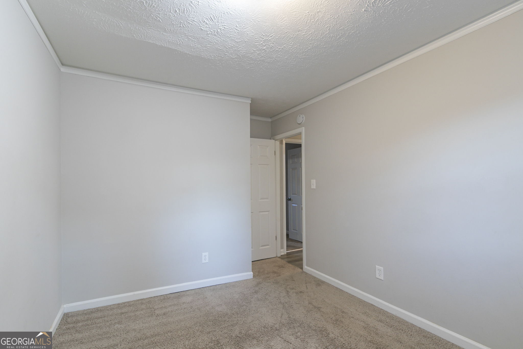 2098 Mallard Crest Property Photo 13