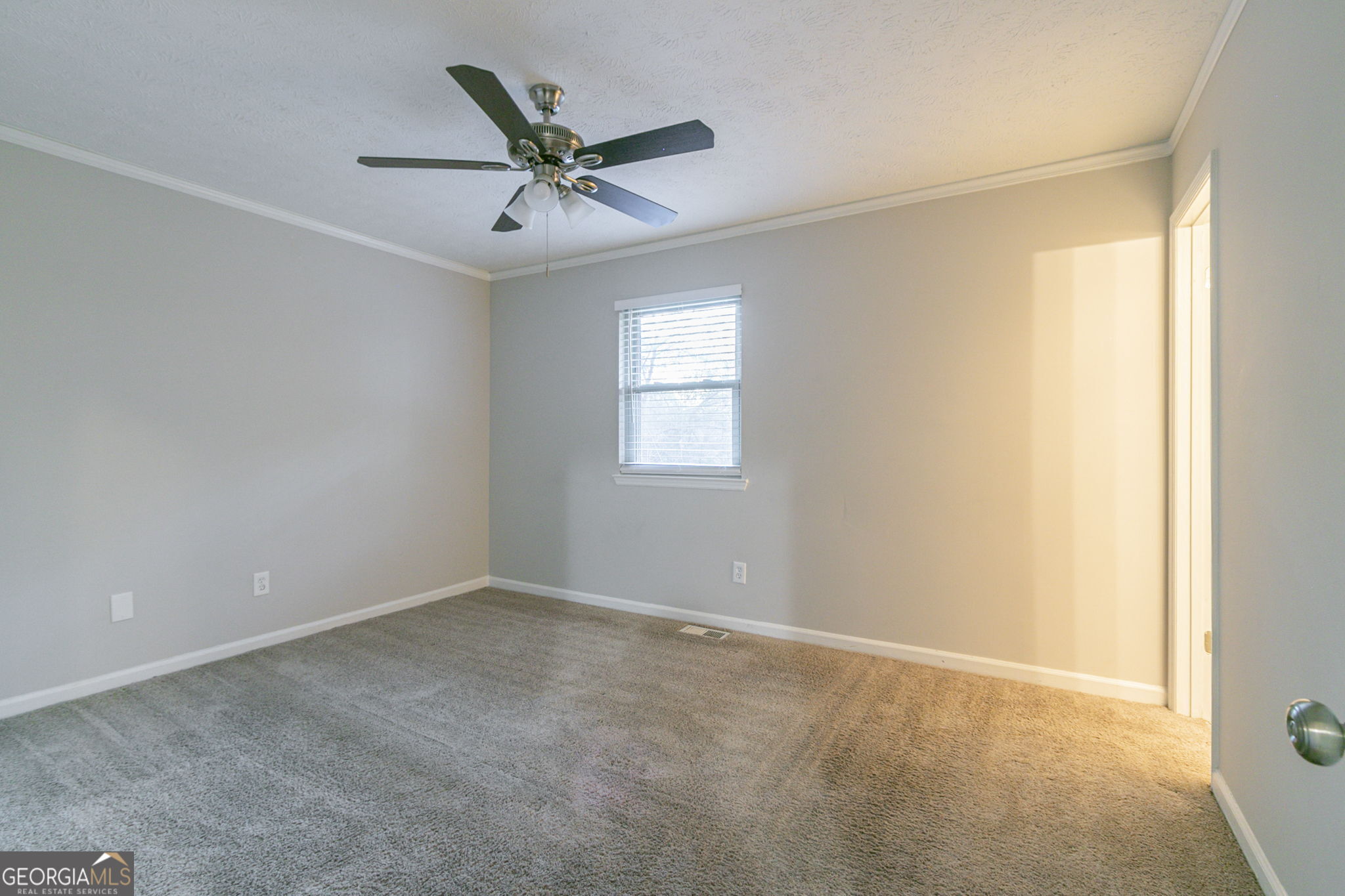 2098 Mallard Crest Property Photo 15