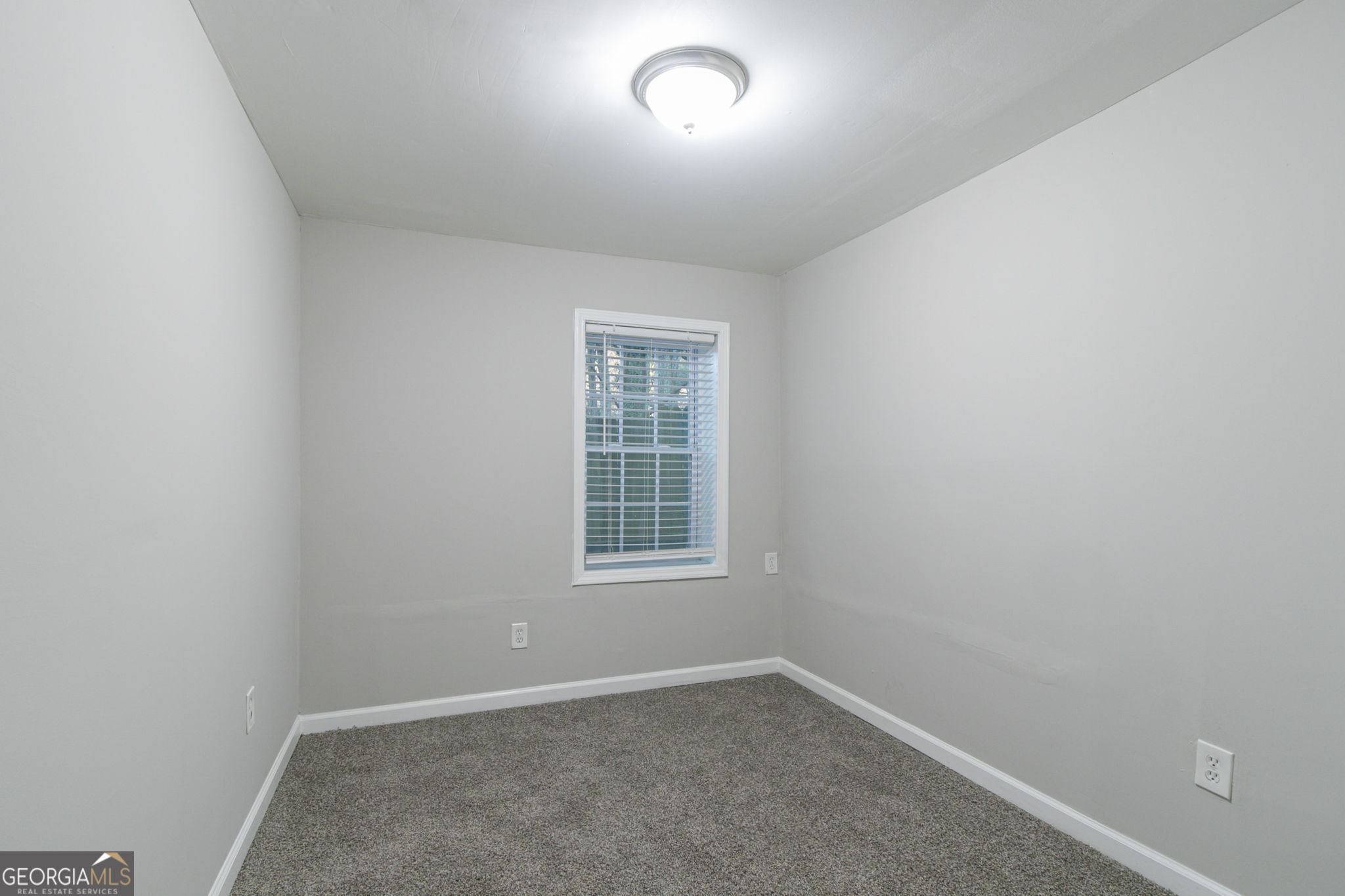 2098 Mallard Crest Property Photo 20