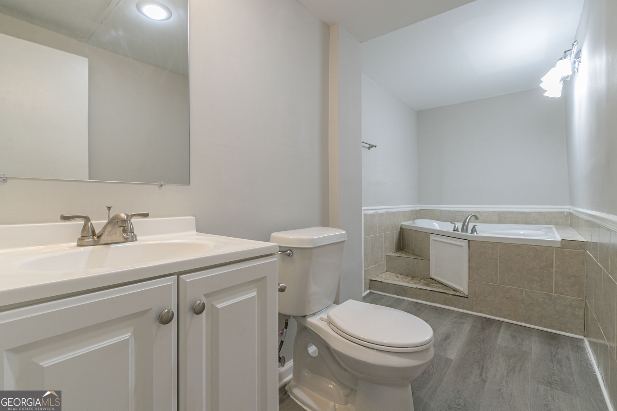 2098 Mallard Crest Property Photo 23