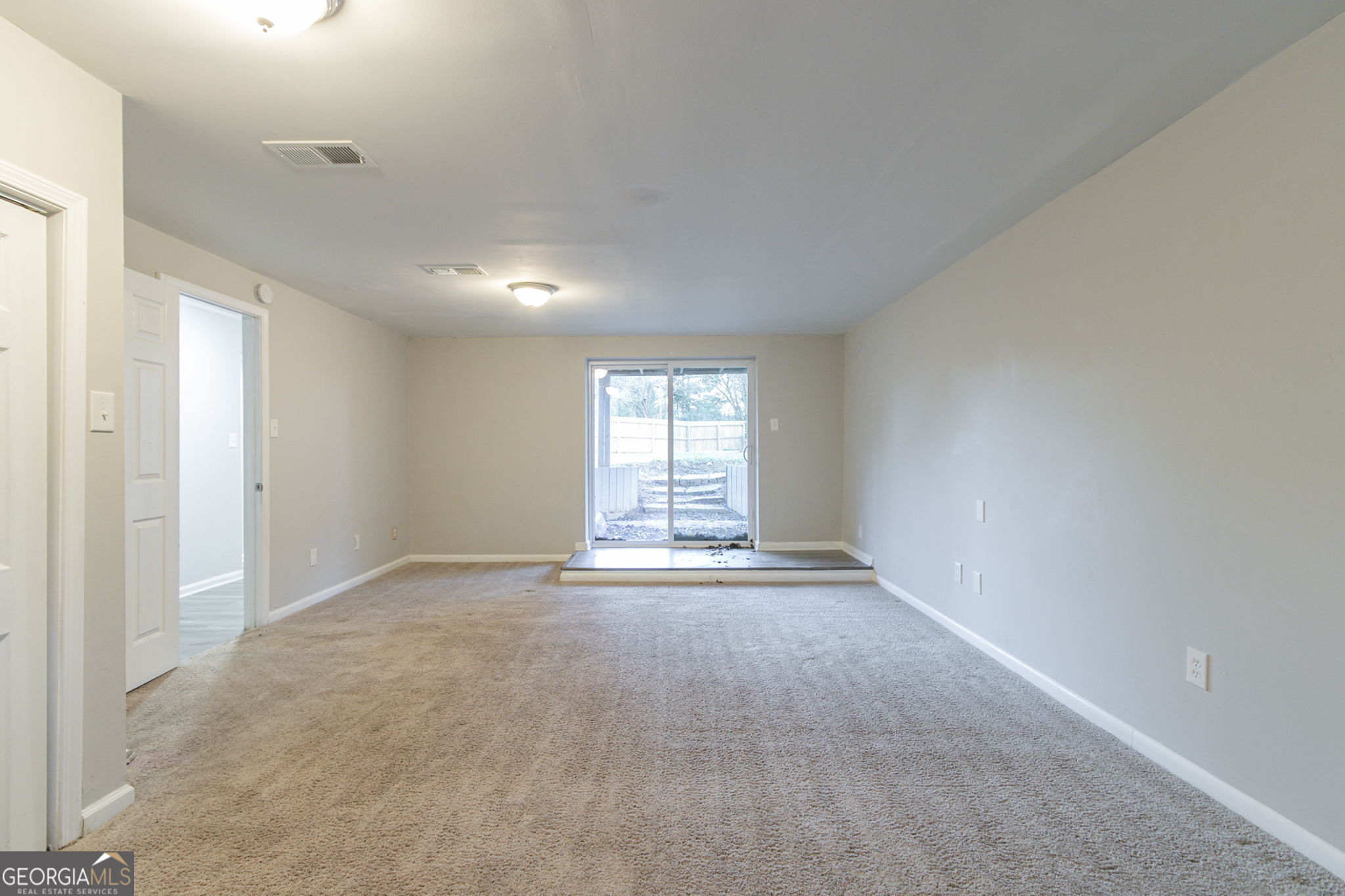 2098 Mallard Crest Property Photo 24