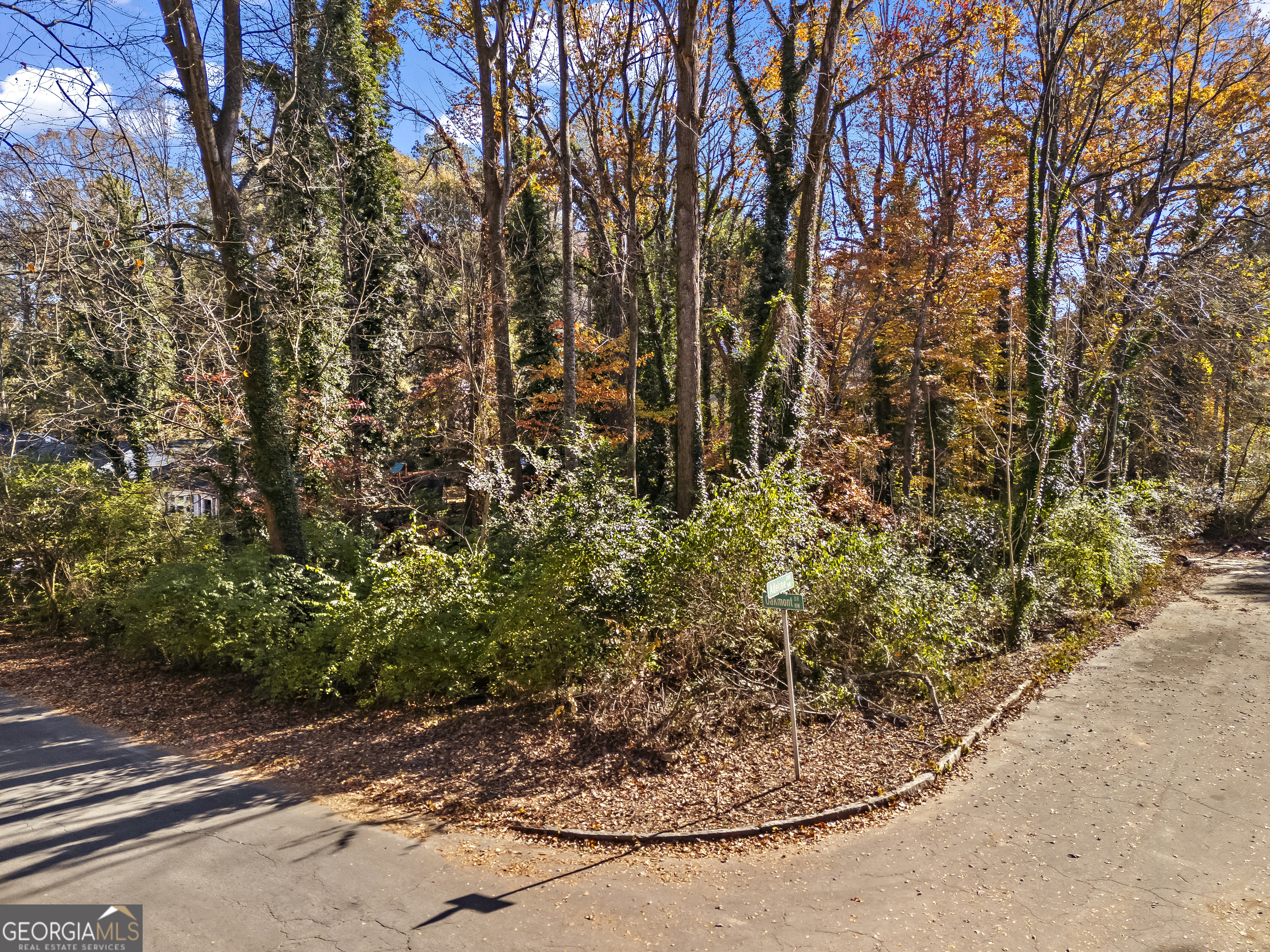 0 Oakmont Drive Nw Property Photo 1