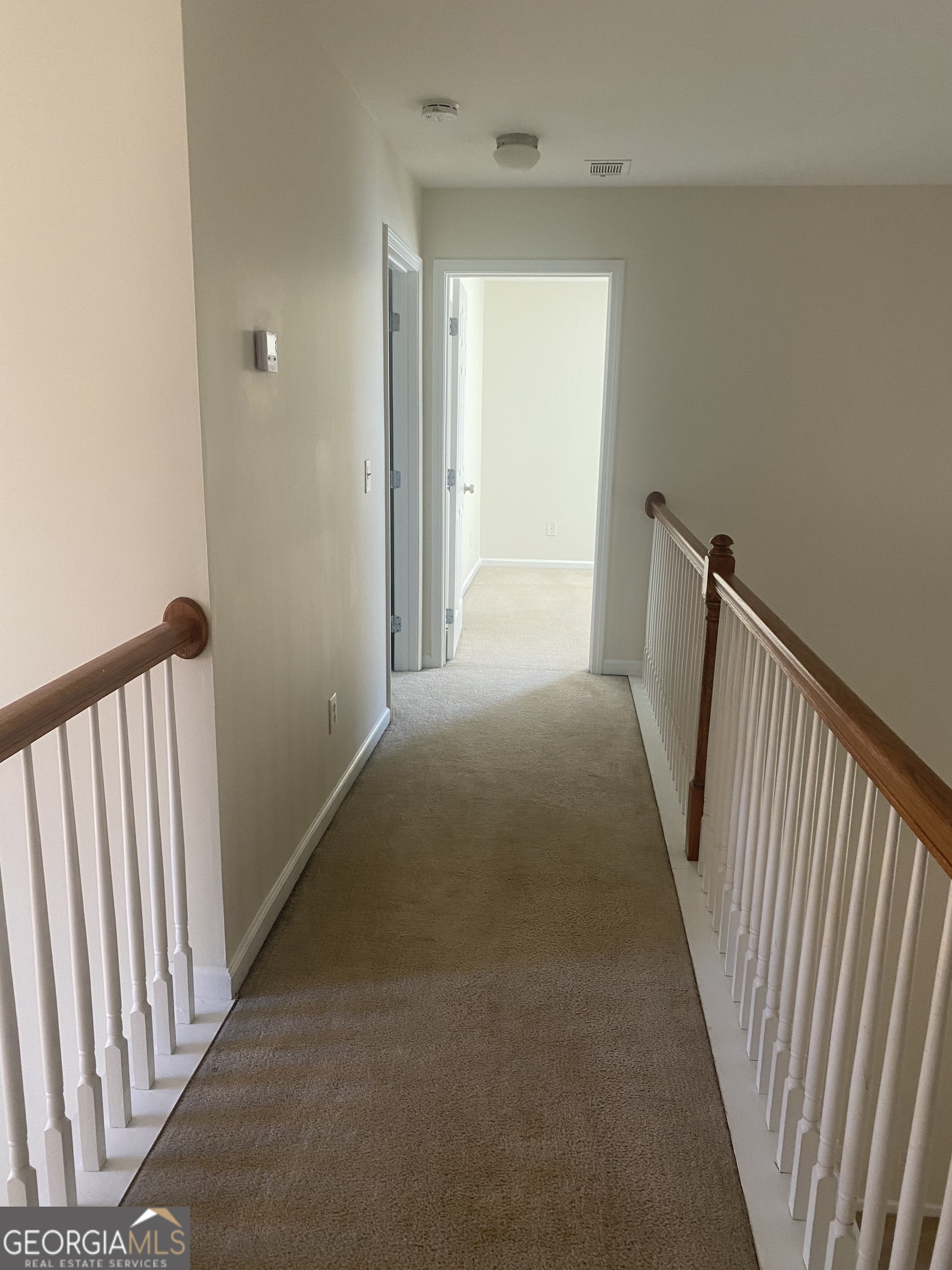 539 Greyhawk Way Property Photo 13