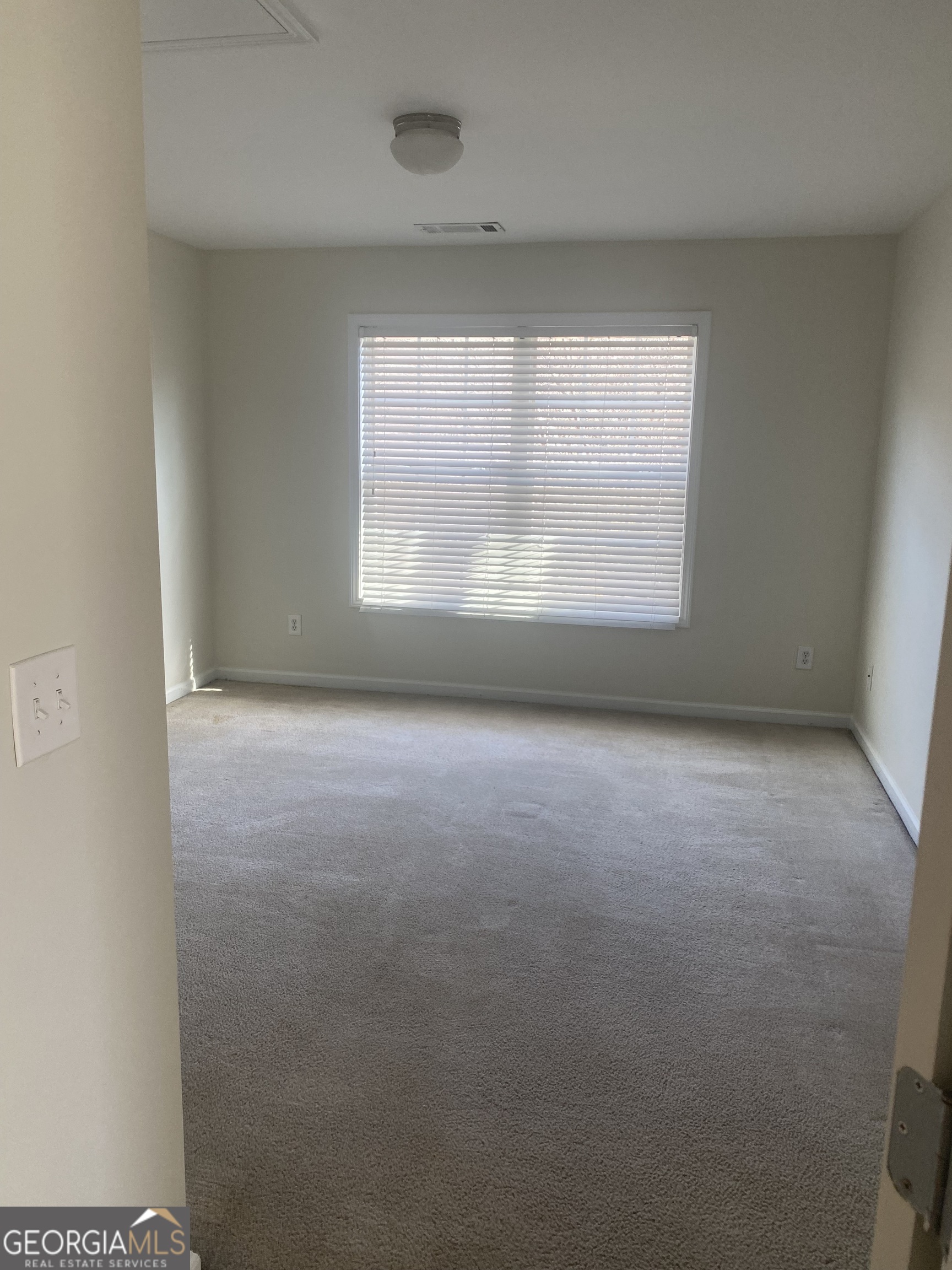 539 Greyhawk Way Property Photo 15