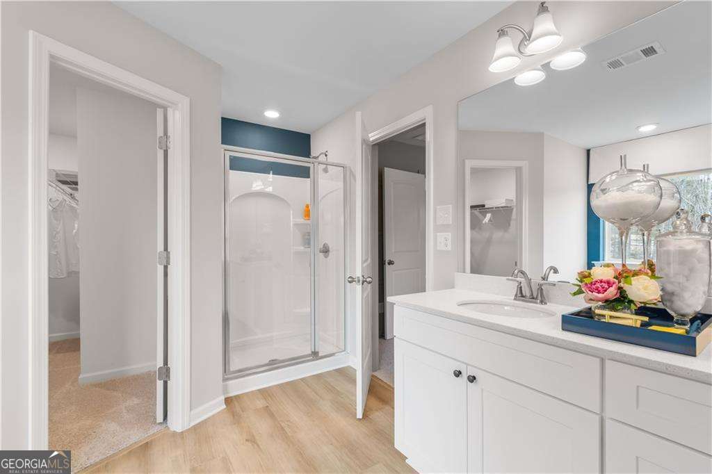 211 Sanctuary Drive Property Photo 34