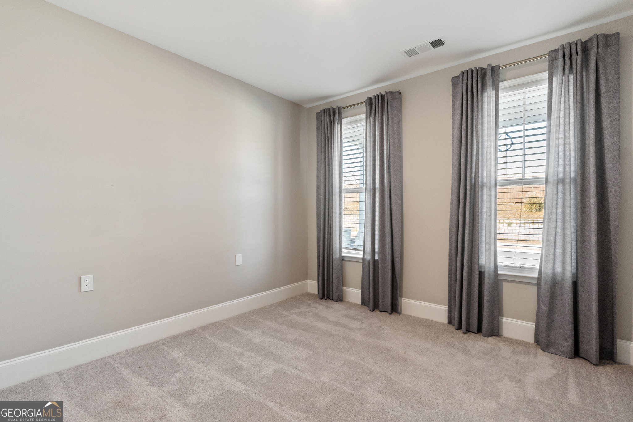 613 Cork Street Property Photo 5
