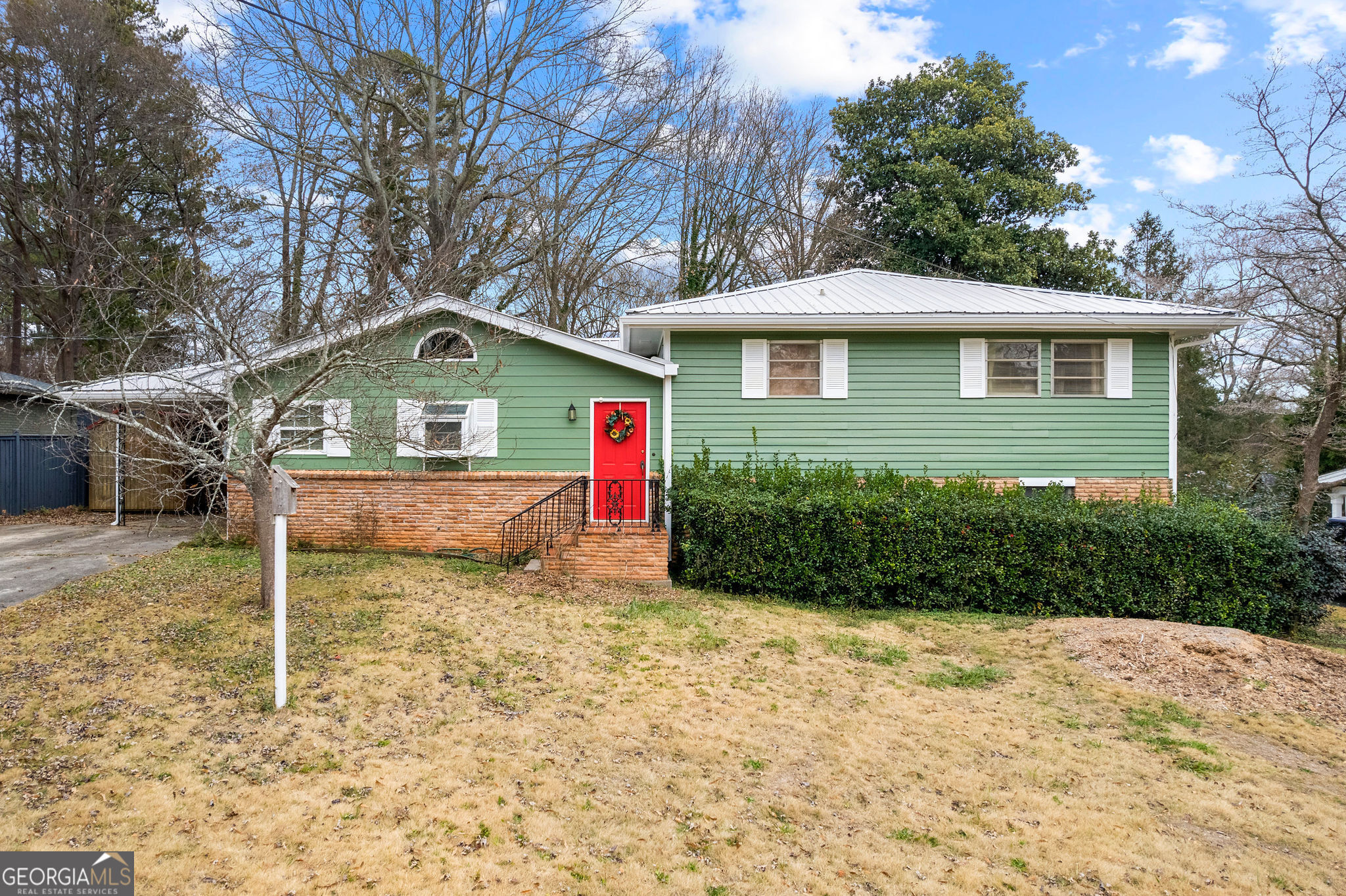 282 Evelyn Street Nw Property Photo 1
