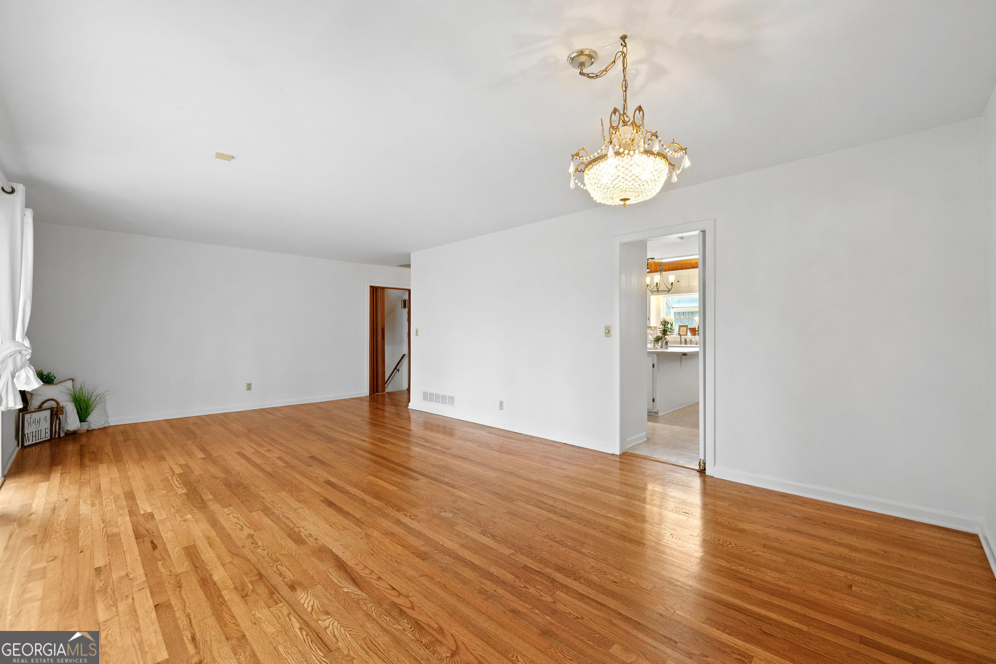 282 Evelyn Street Nw Property Photo 6