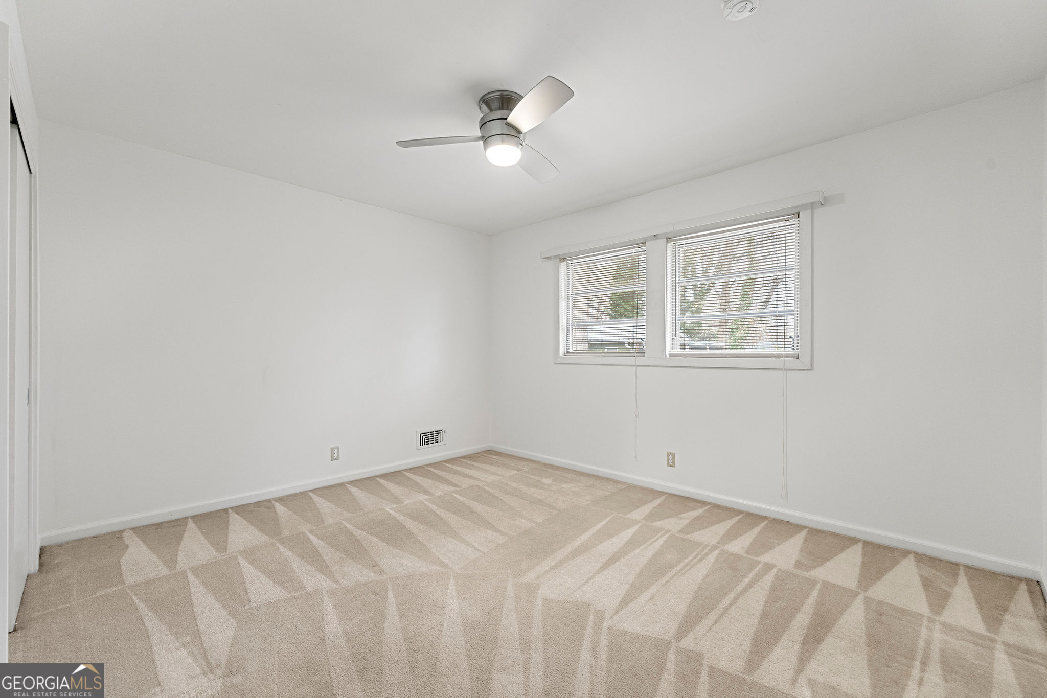 282 Evelyn Street Nw Property Photo 16