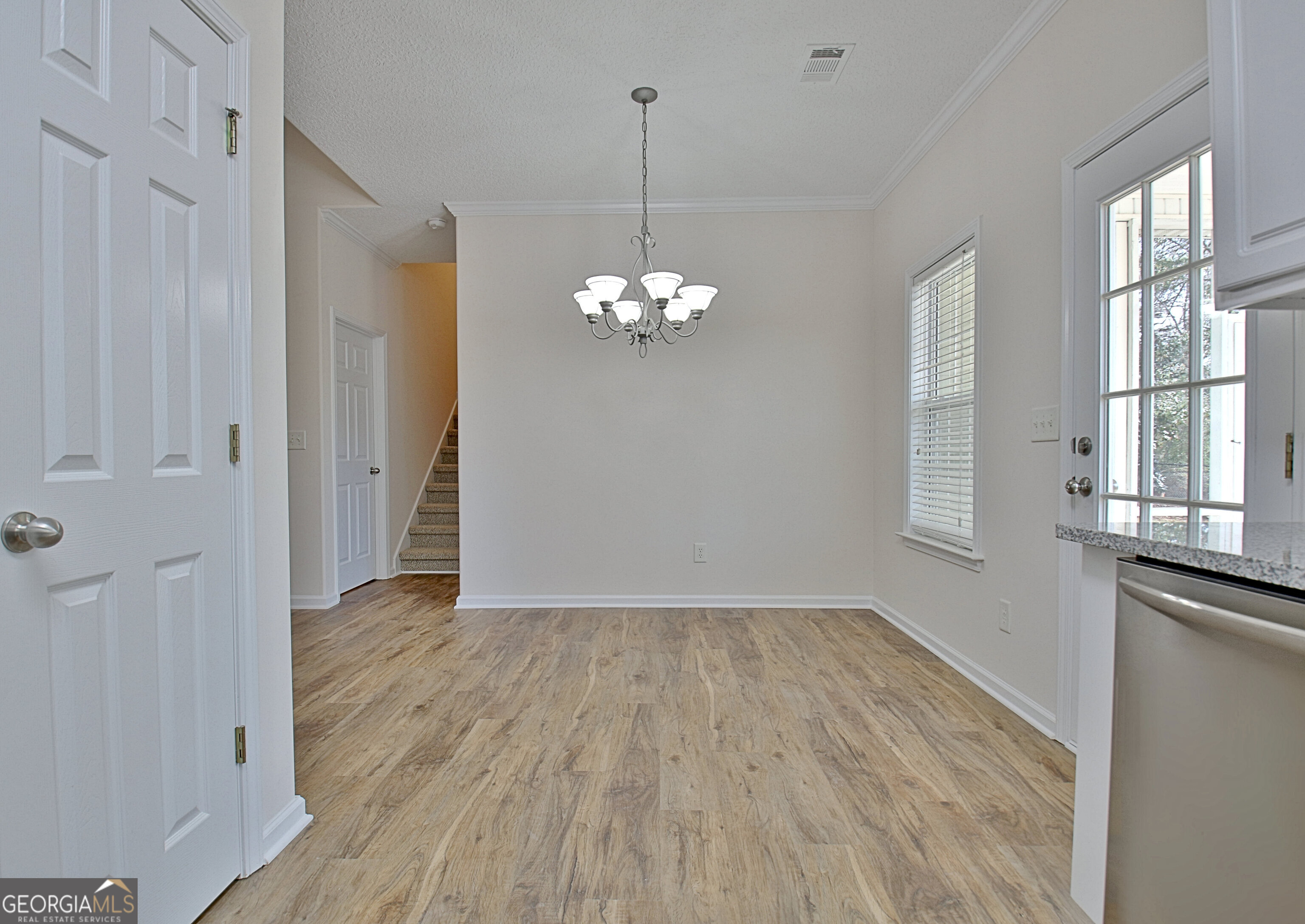 33 Ball Street Property Photo 24