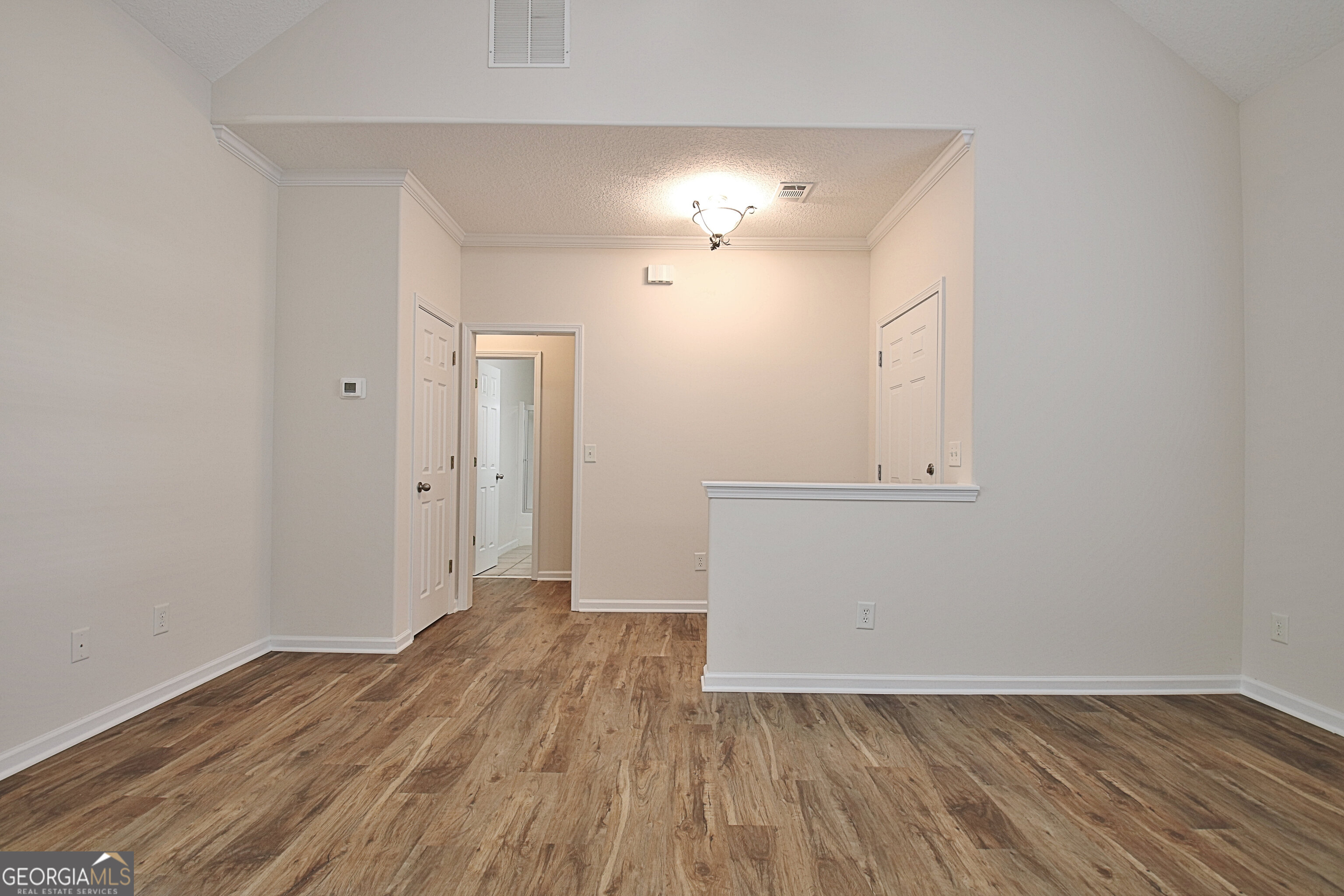 33 Ball Street Property Photo 25