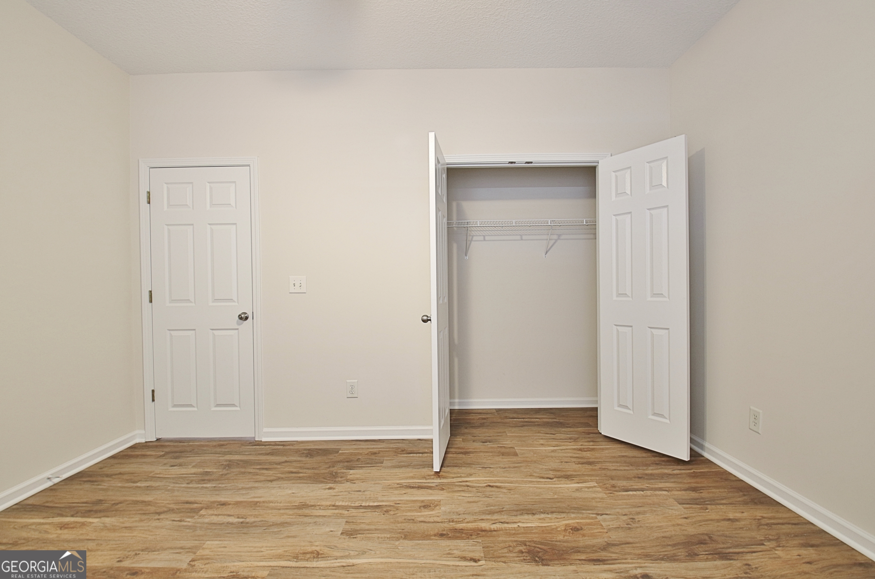 33 Ball Street Property Photo 35