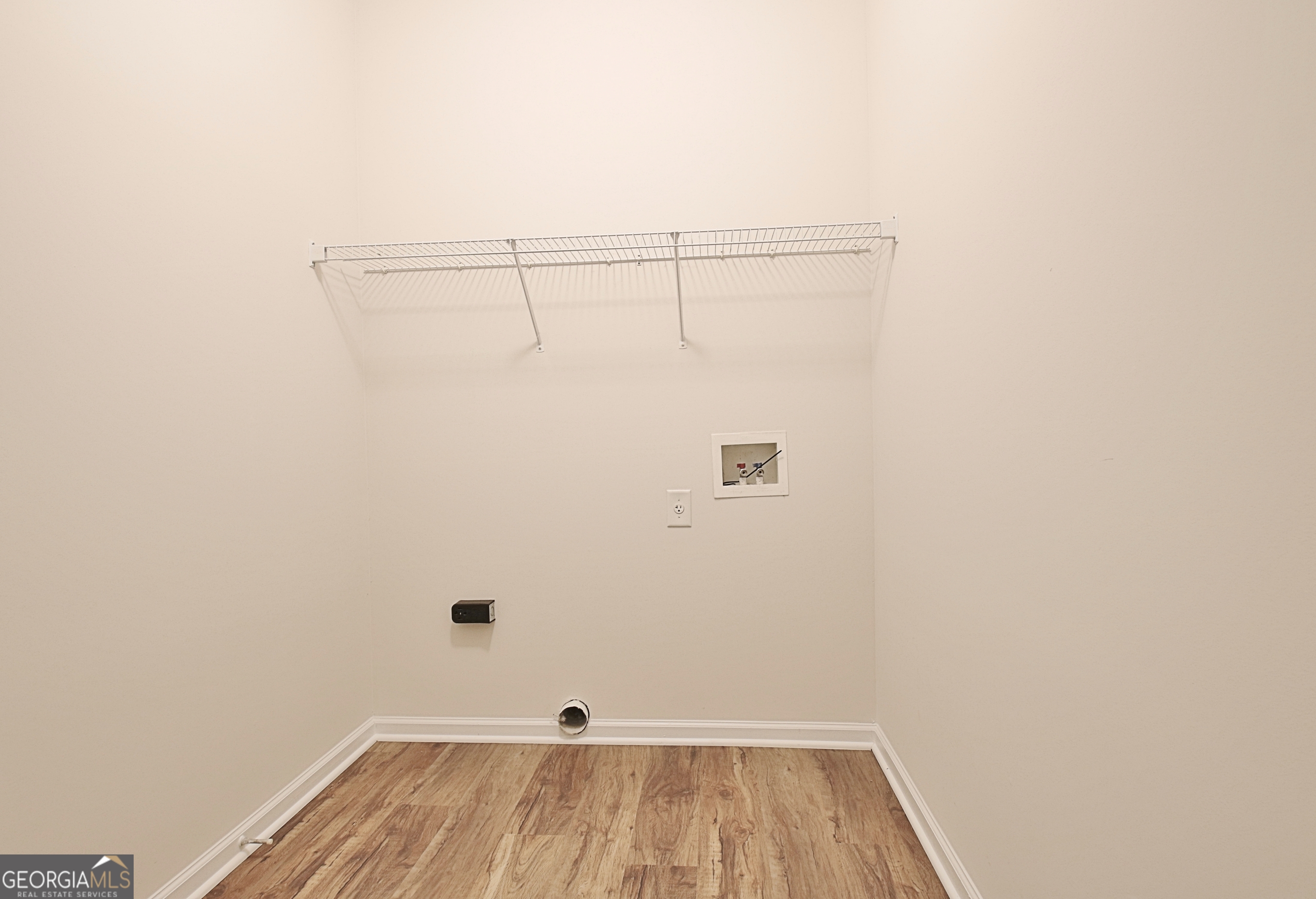 33 Ball Street Property Photo 38