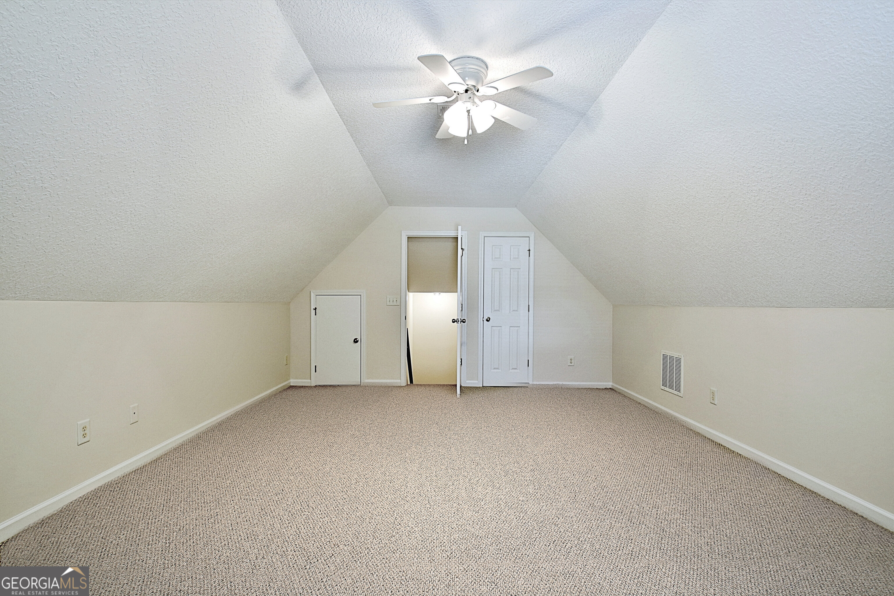 33 Ball Street Property Photo 54
