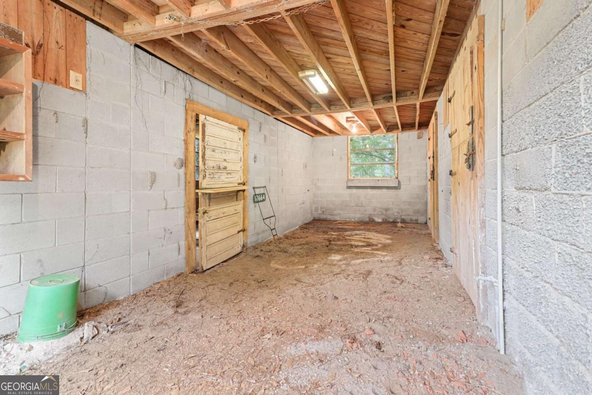 0 Hutcheson Ferry Road Property Photo 14