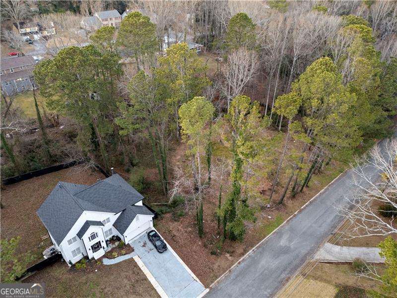 504 Allana Court Property Photo 3