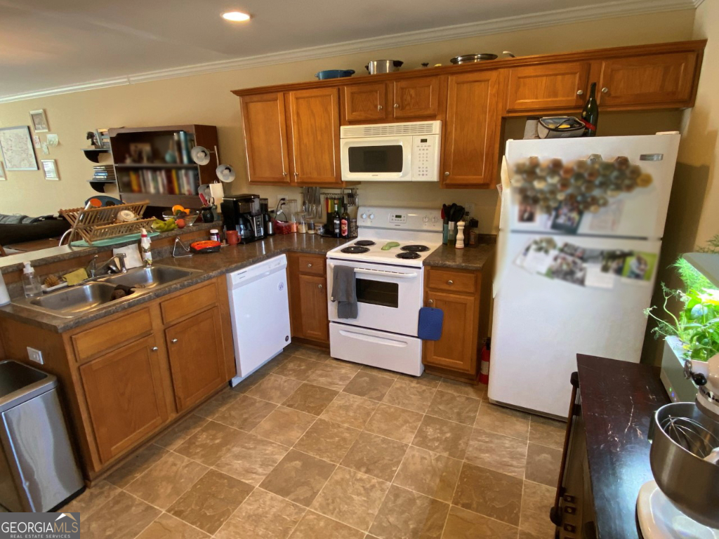 232 Epps Bridge Road # 01a Property Photo 4