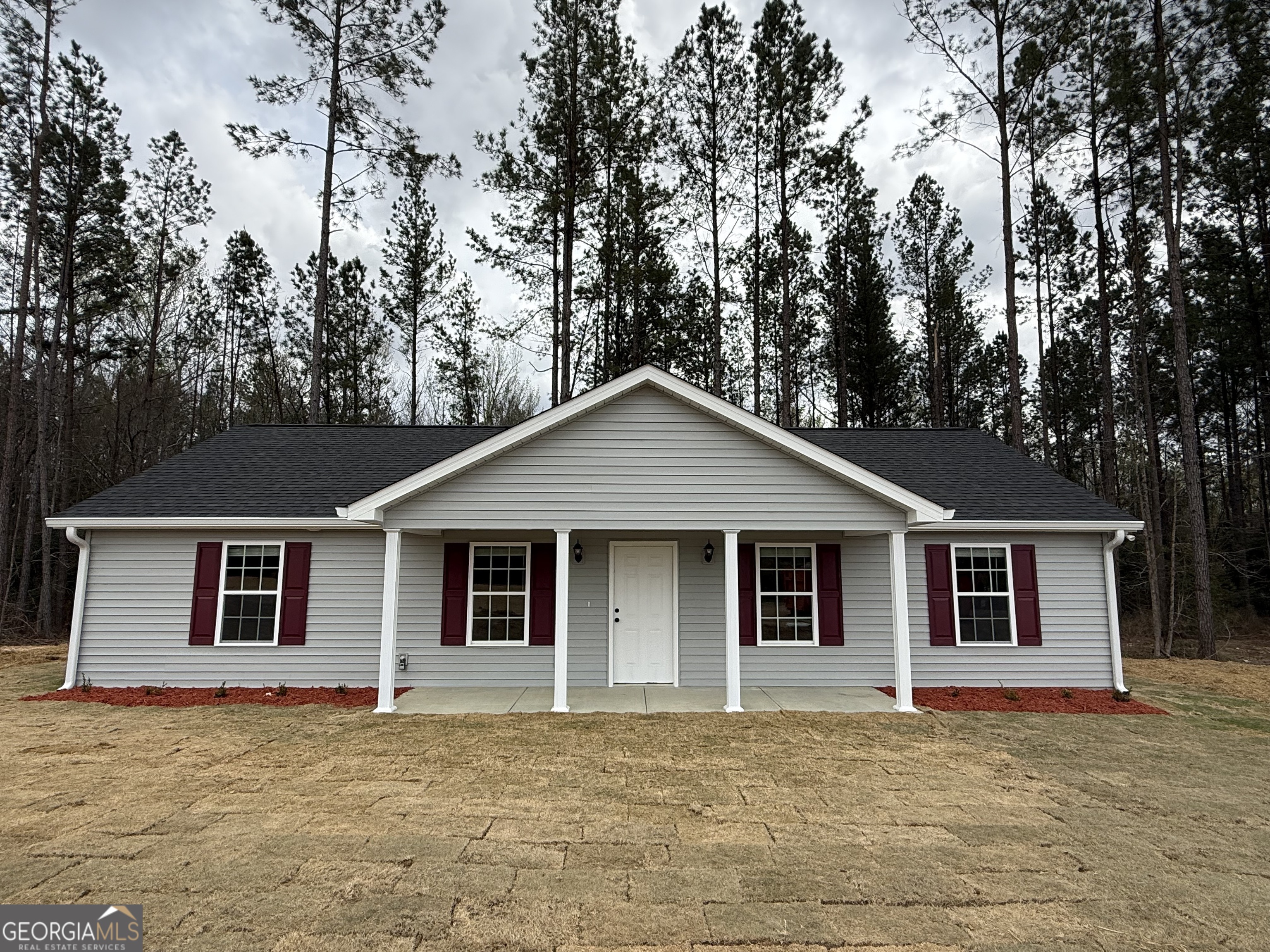 9754 County Line Road Property Photo 1