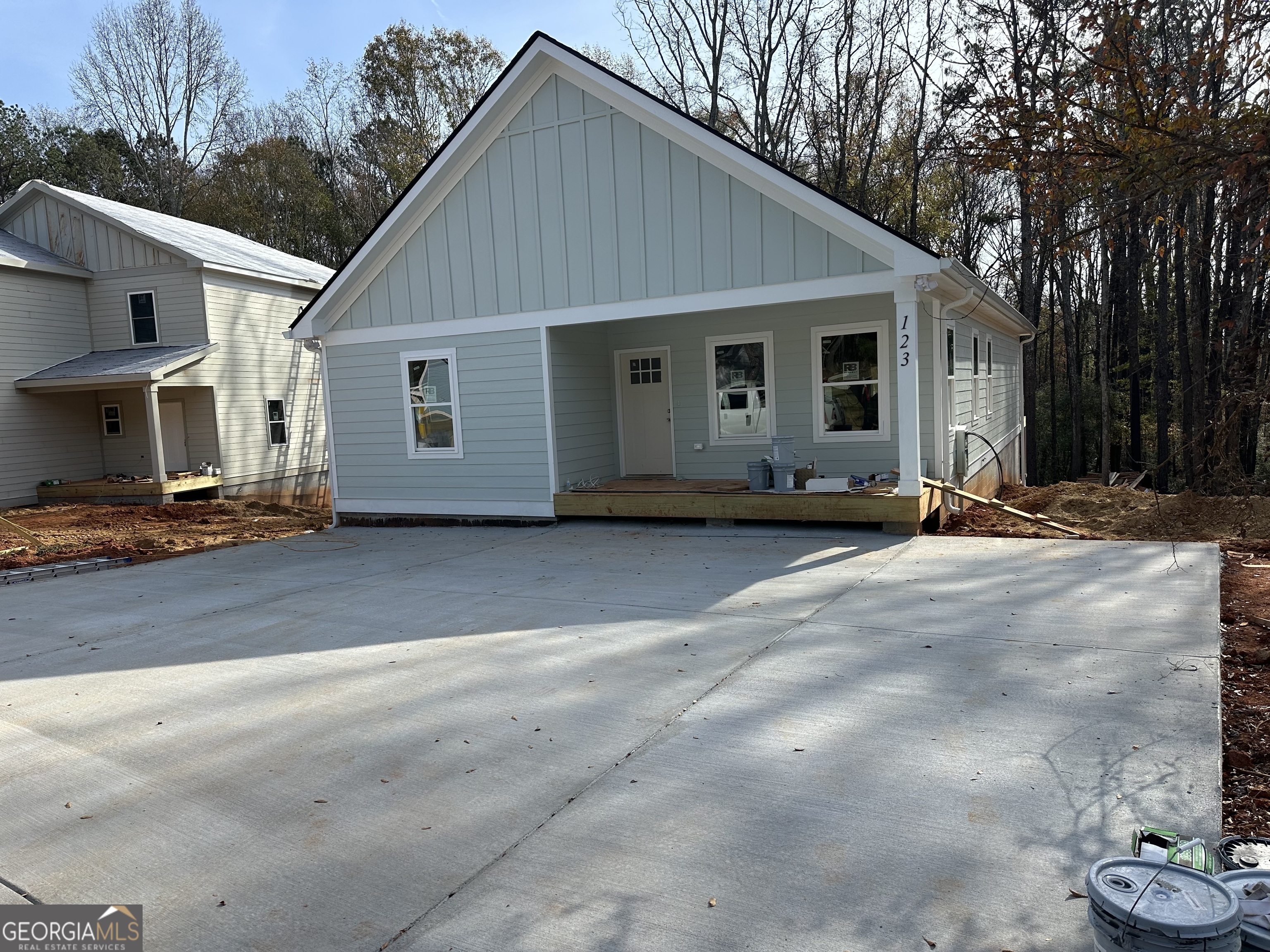 123 Sidetrack Circle Property Photo
