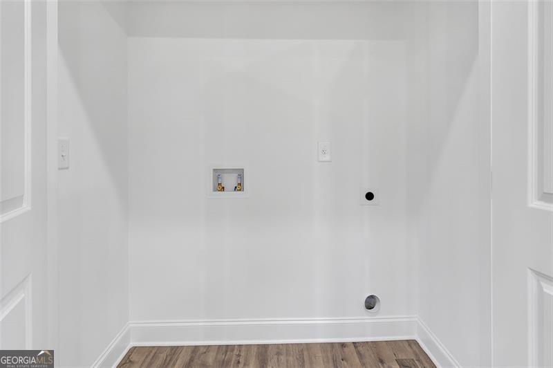 1794 Spring Street Property Photo 10