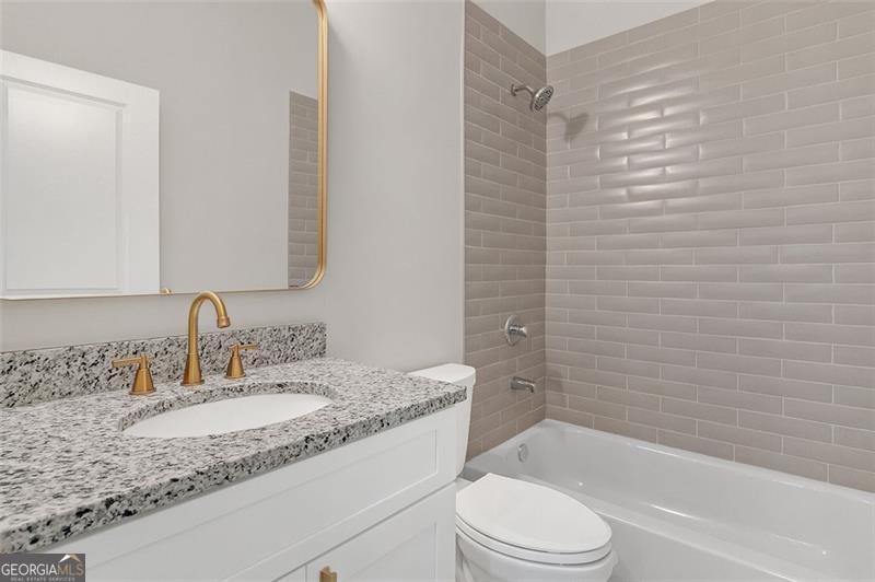 1794 Spring Street Property Photo 18