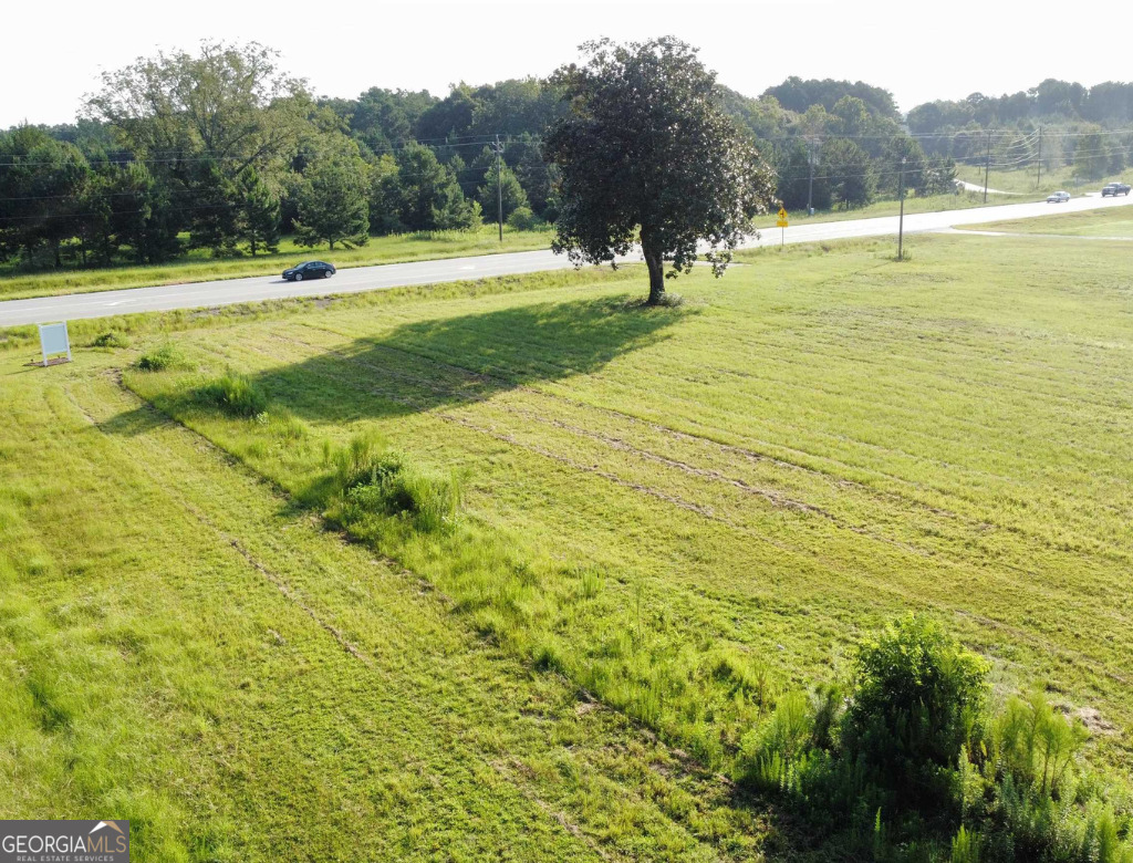 19477 Highway 80 E Property Photo 1