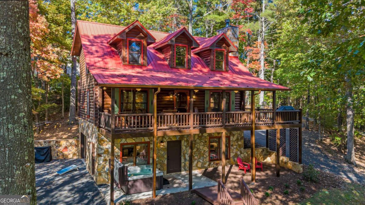 208 Crestview Lane Property Photo