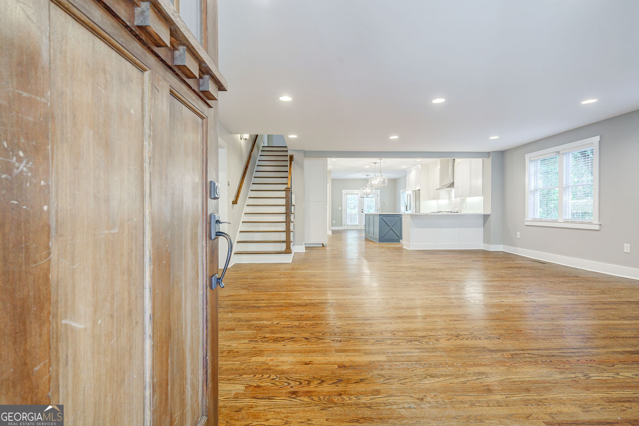 584 Highland Avenue Property Photo 6