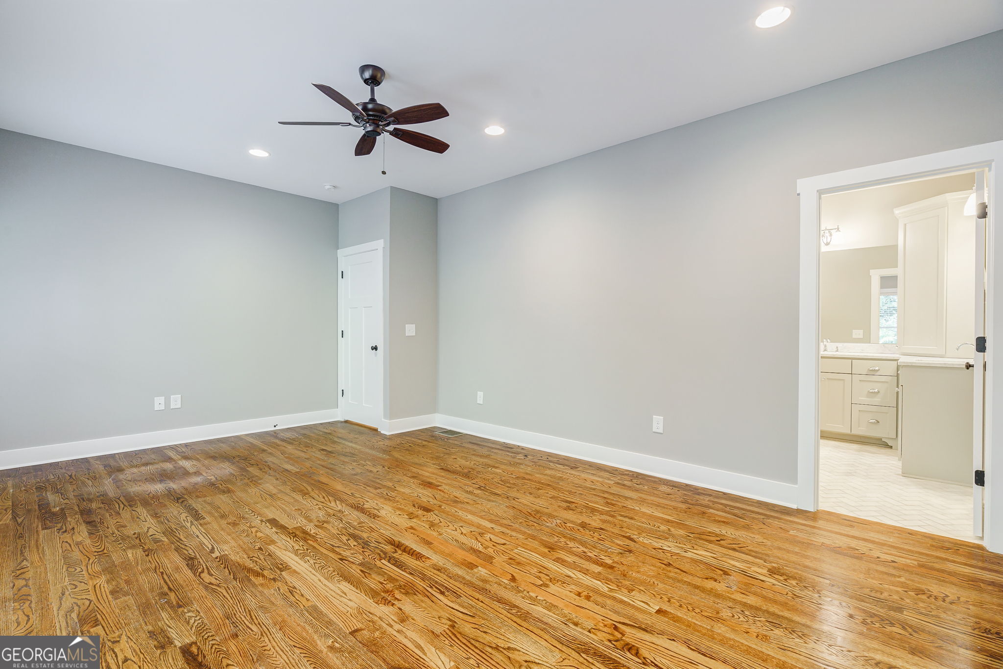584 Highland Avenue Property Photo 25