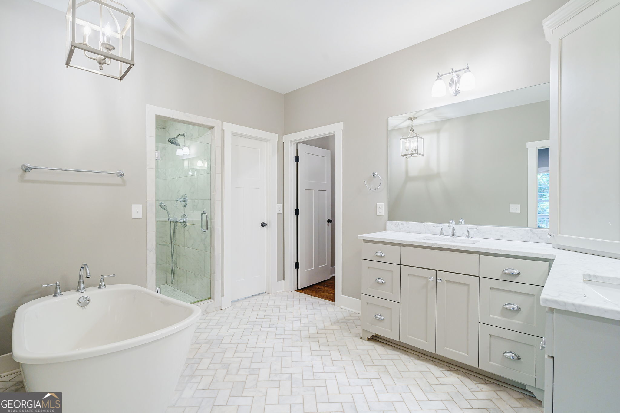 584 Highland Avenue Property Photo 26
