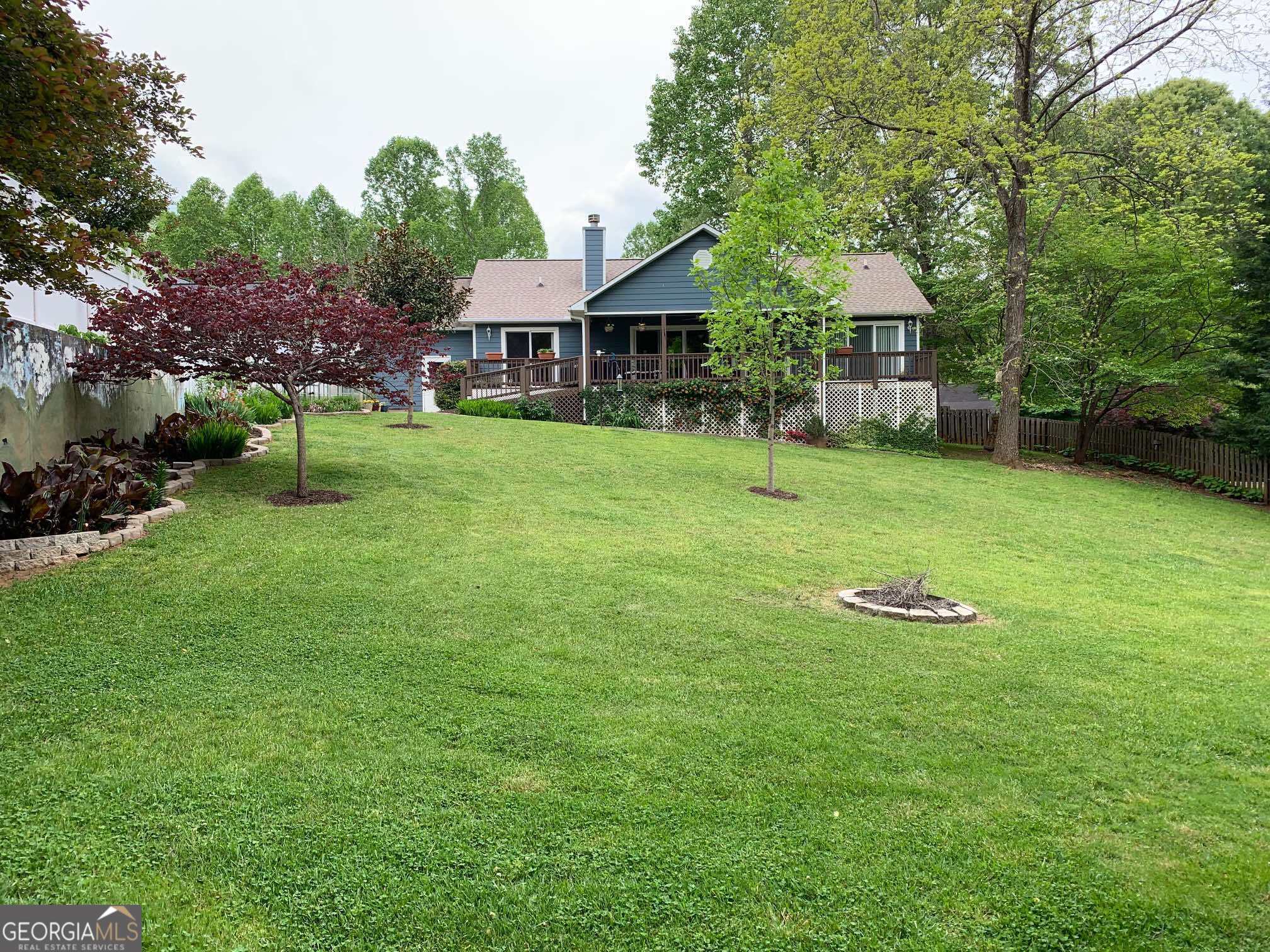 450 Long View Drive Property Photo 1