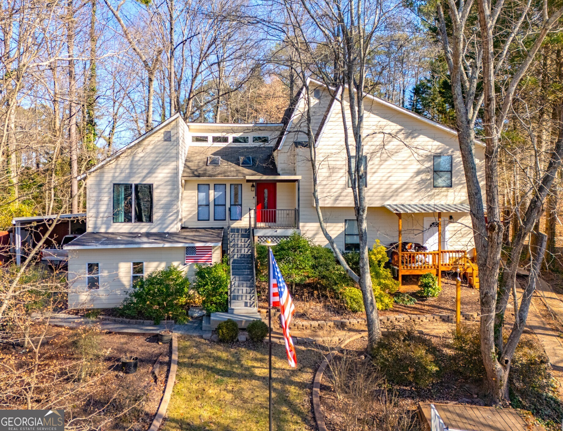 8806 Clear Creek Court Property Photo 1