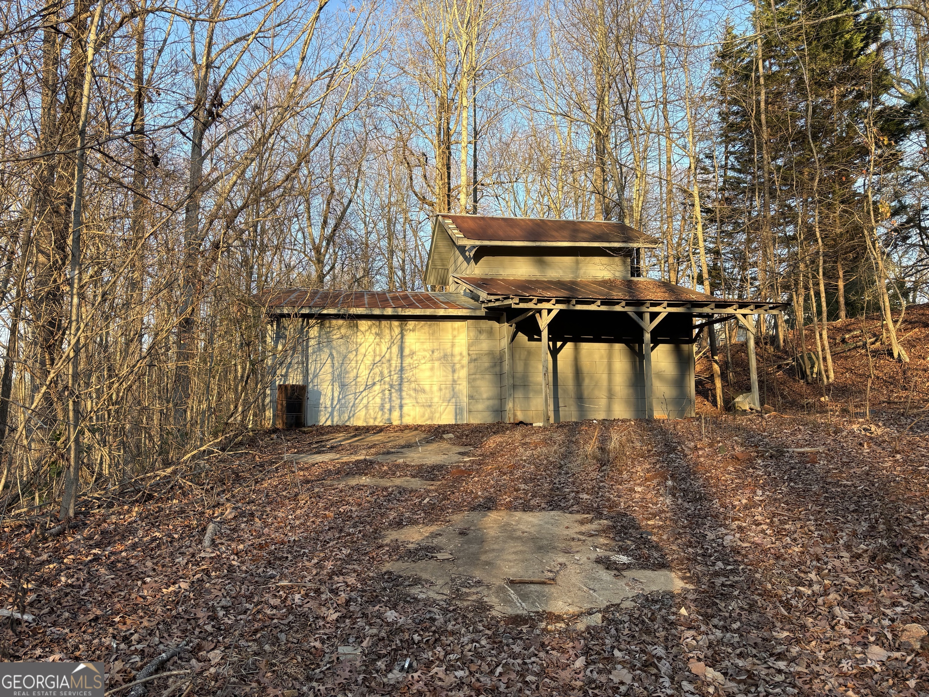 7175 Anderson Lake Road Property Photo 8