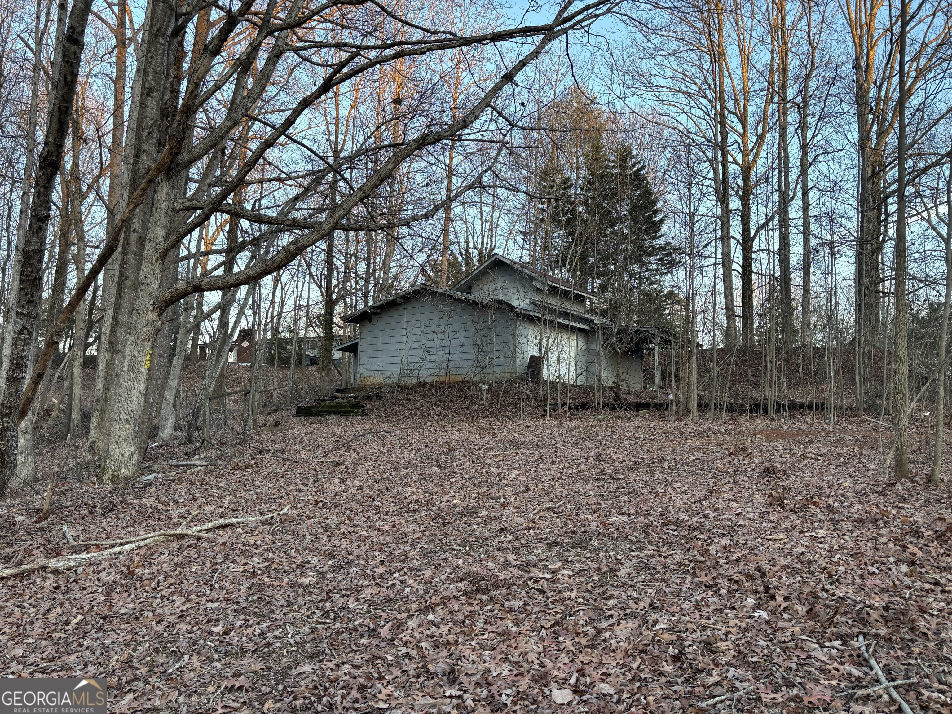 7175 Anderson Lake Road Property Photo 9