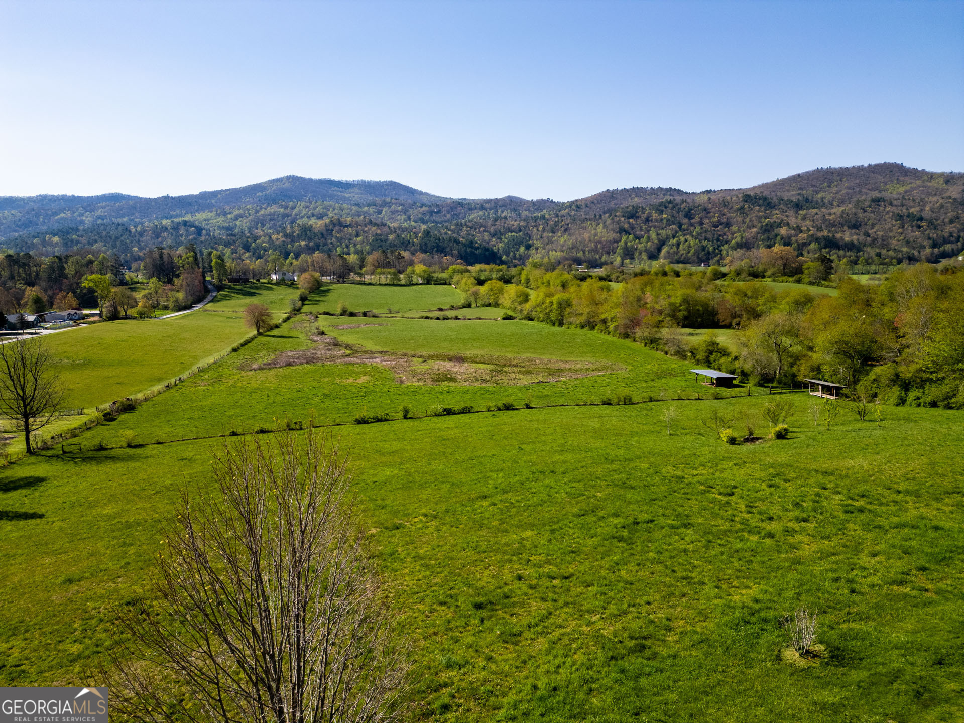 5192 Wolffork Road Property Photo 1
