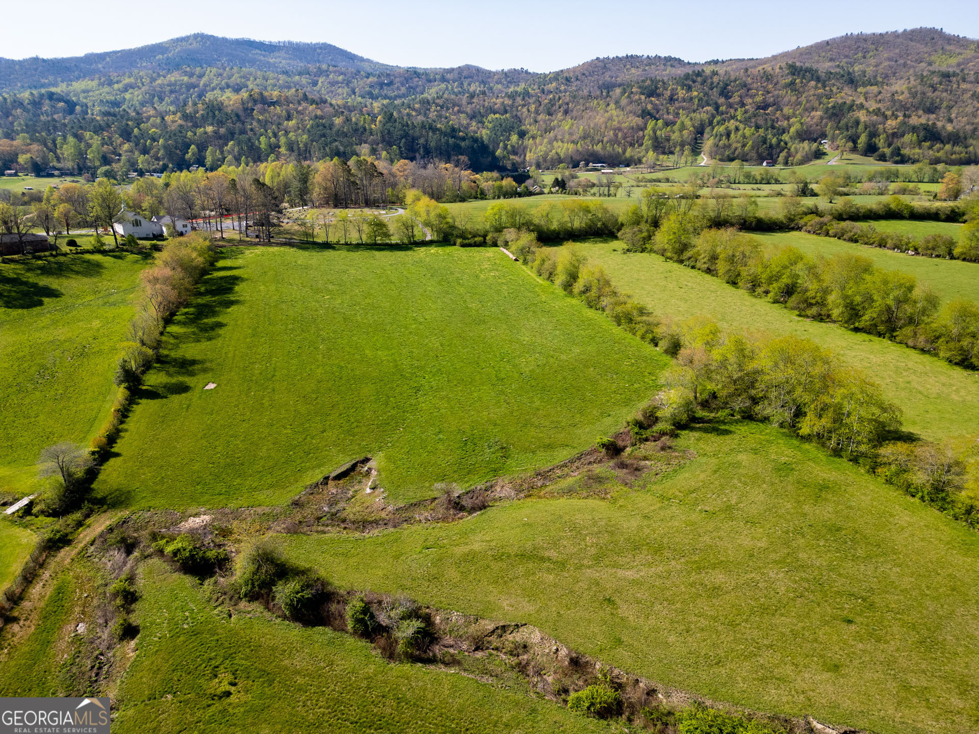 5192 Wolffork Road Property Photo 8