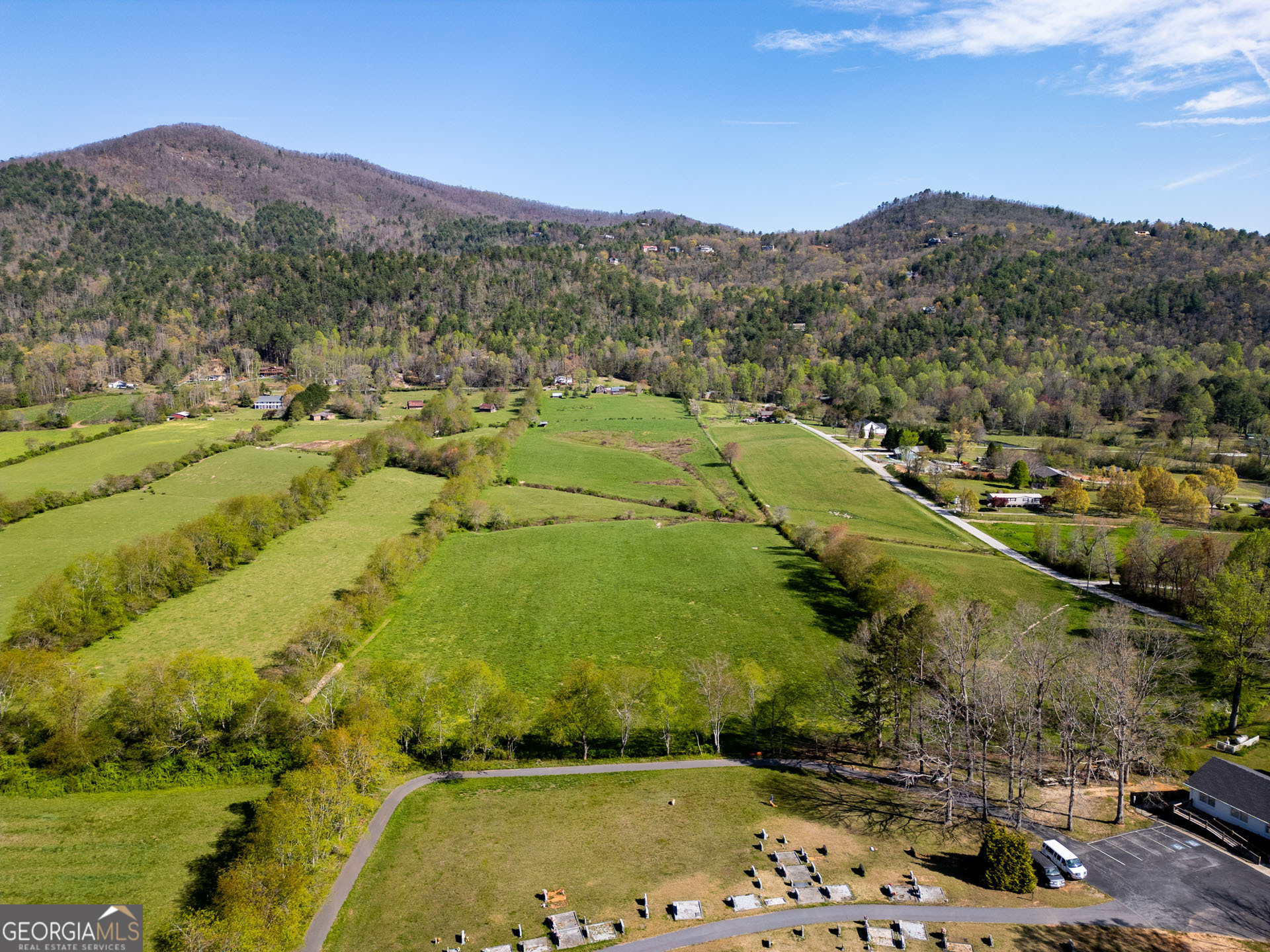 5192 Wolffork Road Property Photo 11