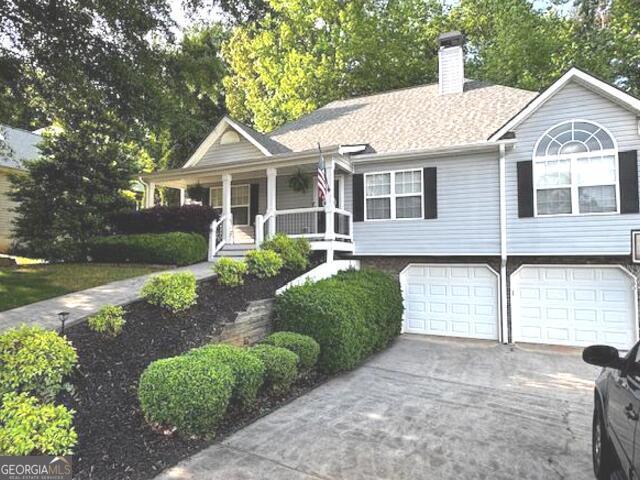 213 Moore Valley Way Property Photo 1