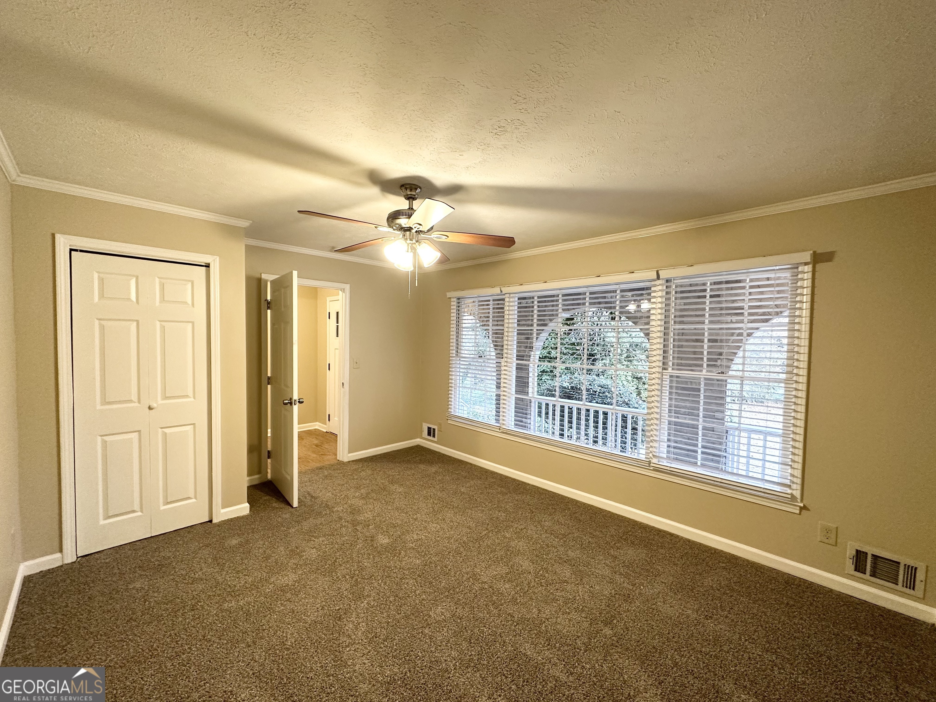 3138 Beechwood Drive Property Photo 4
