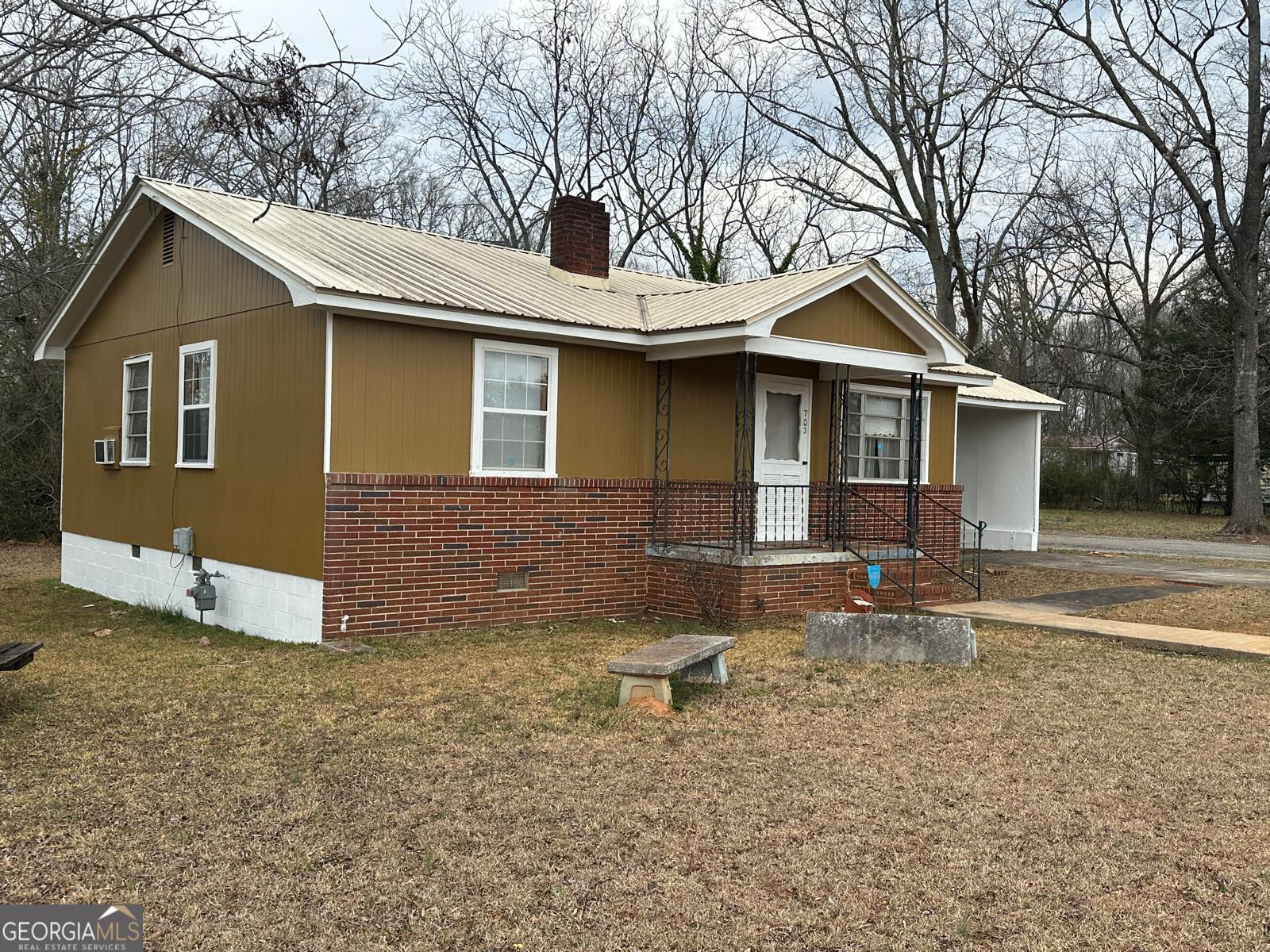 703 Hill Street Property Photo