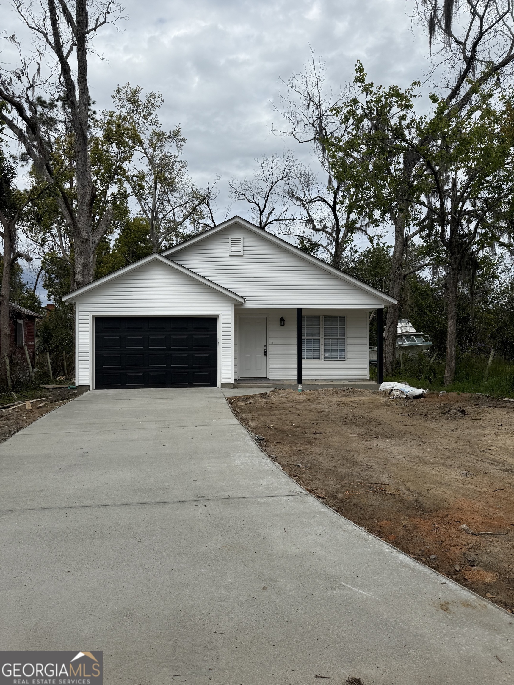 744 E Force Street Property Photo