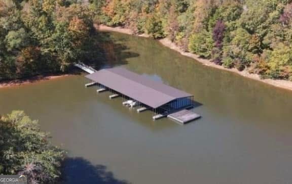 144 Wolf Creek Cove Property Photo 5