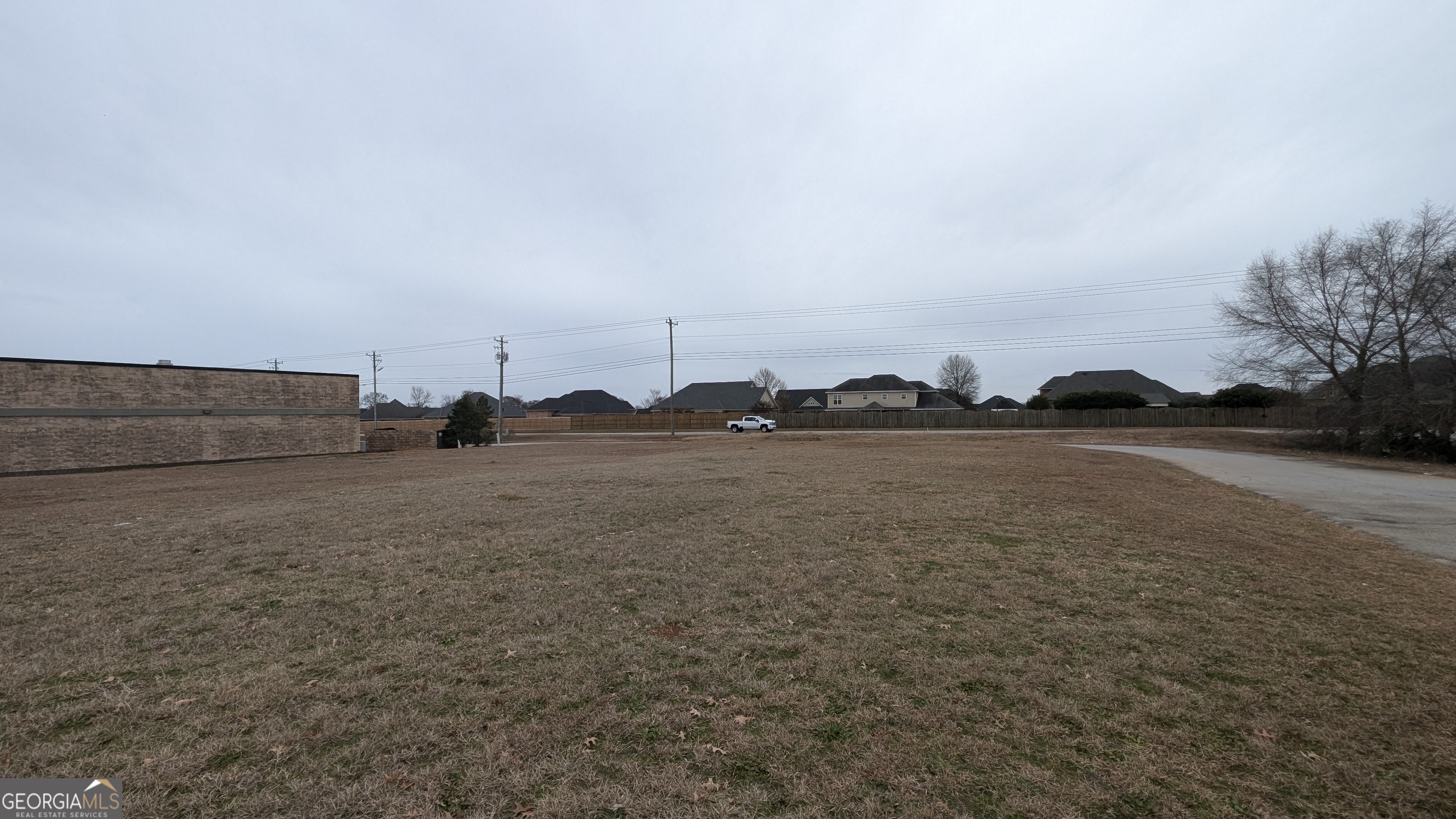 4851 Tract 1 Russell Parkway Property Photo 3