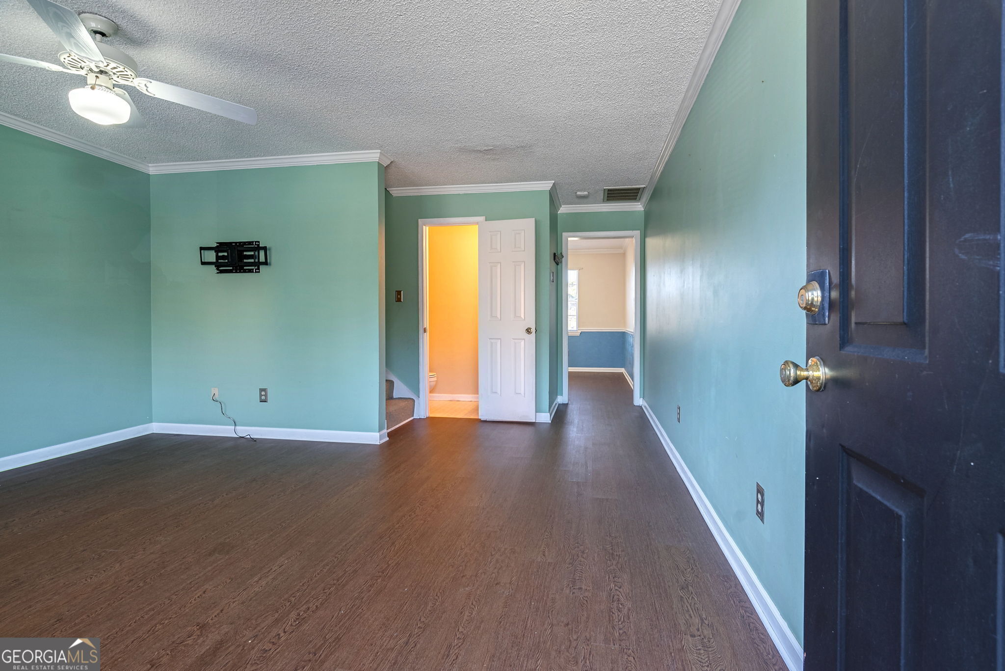 2165 S Milledge Ave Unit D9 Property Photo 4