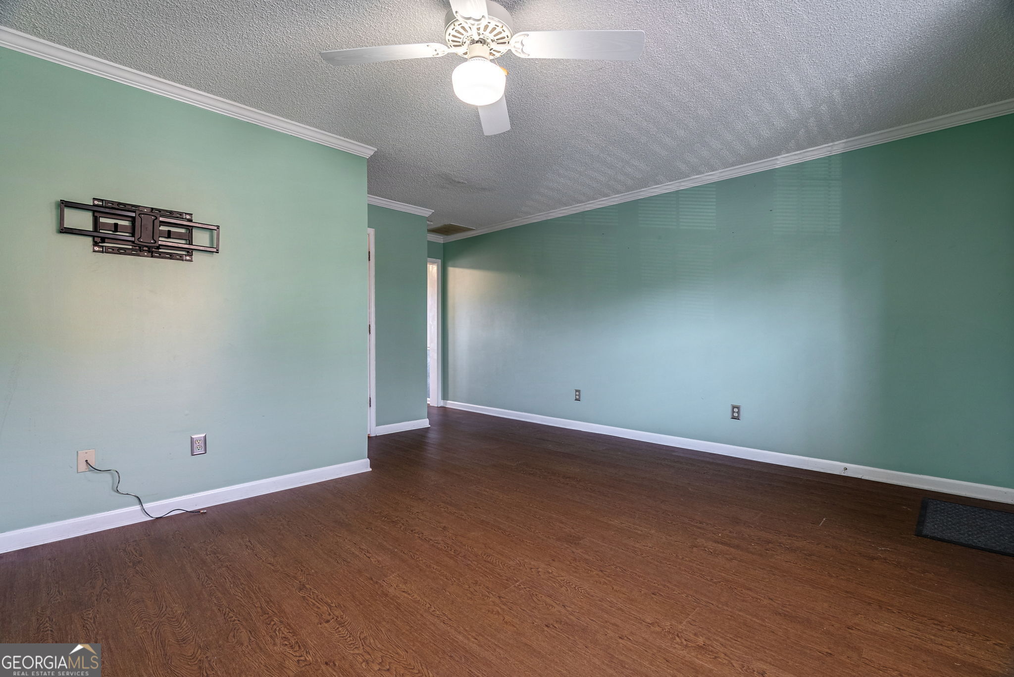 2165 S Milledge Ave Unit D9 Property Photo 6