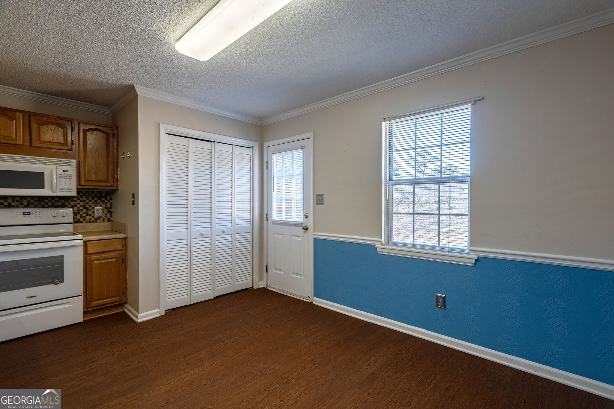 2165 S Milledge Ave Unit D9 Property Photo 8