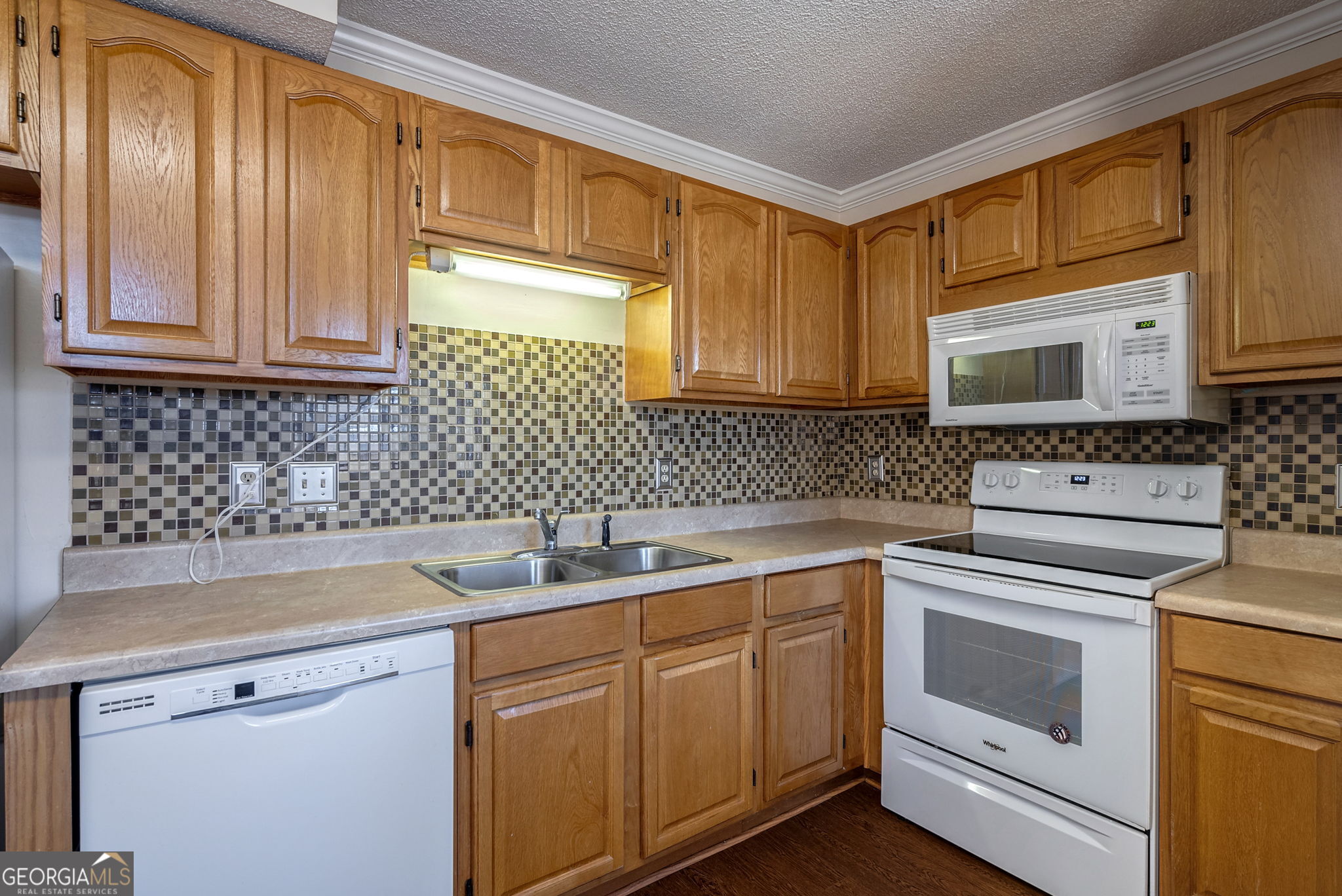 2165 S Milledge Ave Unit D9 Property Photo 10