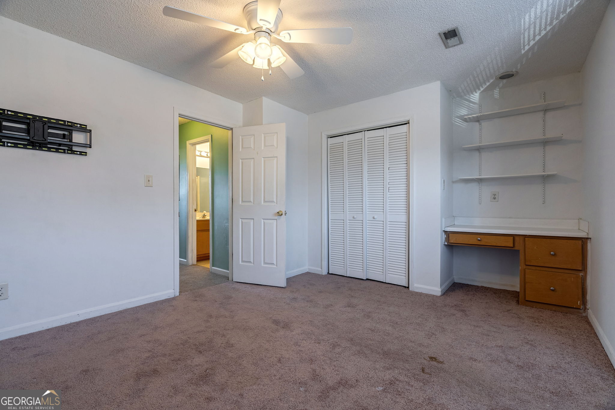 2165 S Milledge Ave Unit D9 Property Photo 19